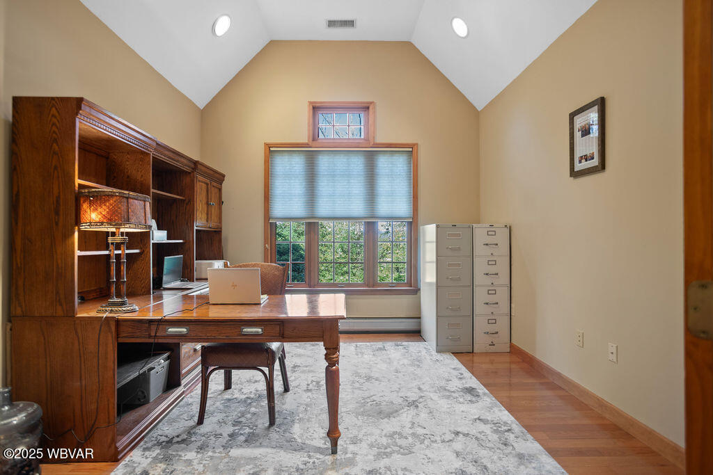 S. Williamsport, Pennsylvania 17702, United States, 4 Bedrooms Bedrooms, ,4 BathroomsBathrooms,Residential,Active,226557