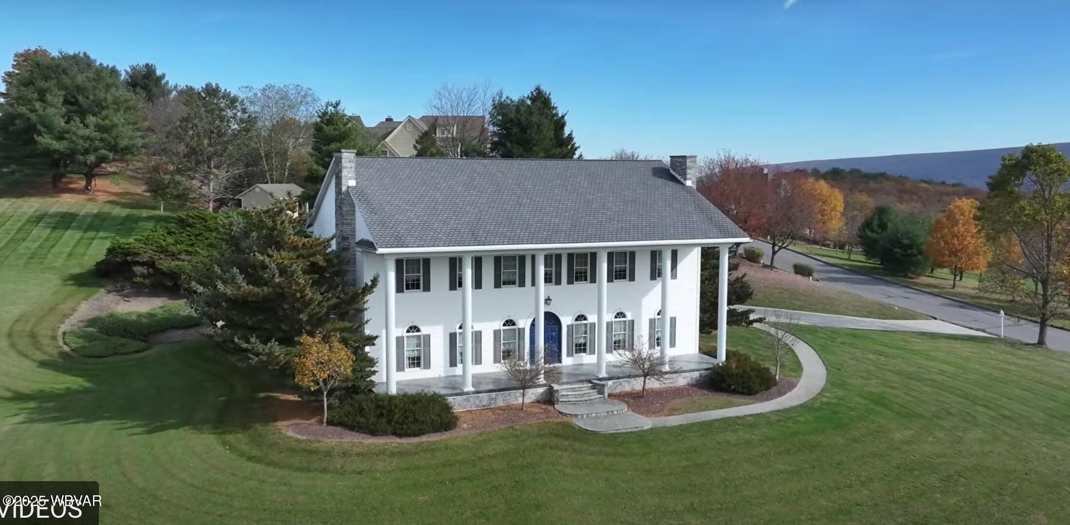 1231 WINDFIELD DRIVE