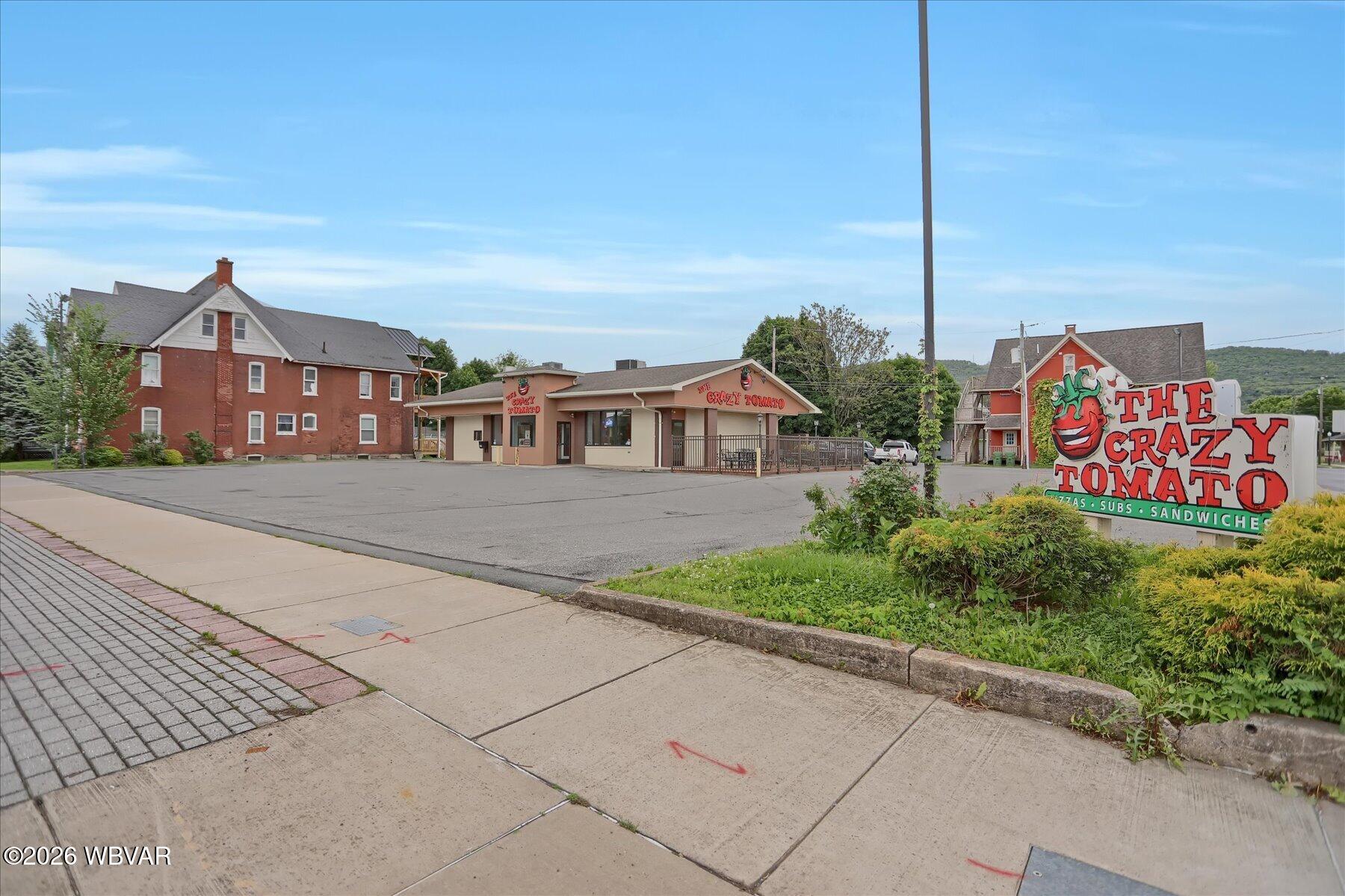 857 w 3rd street