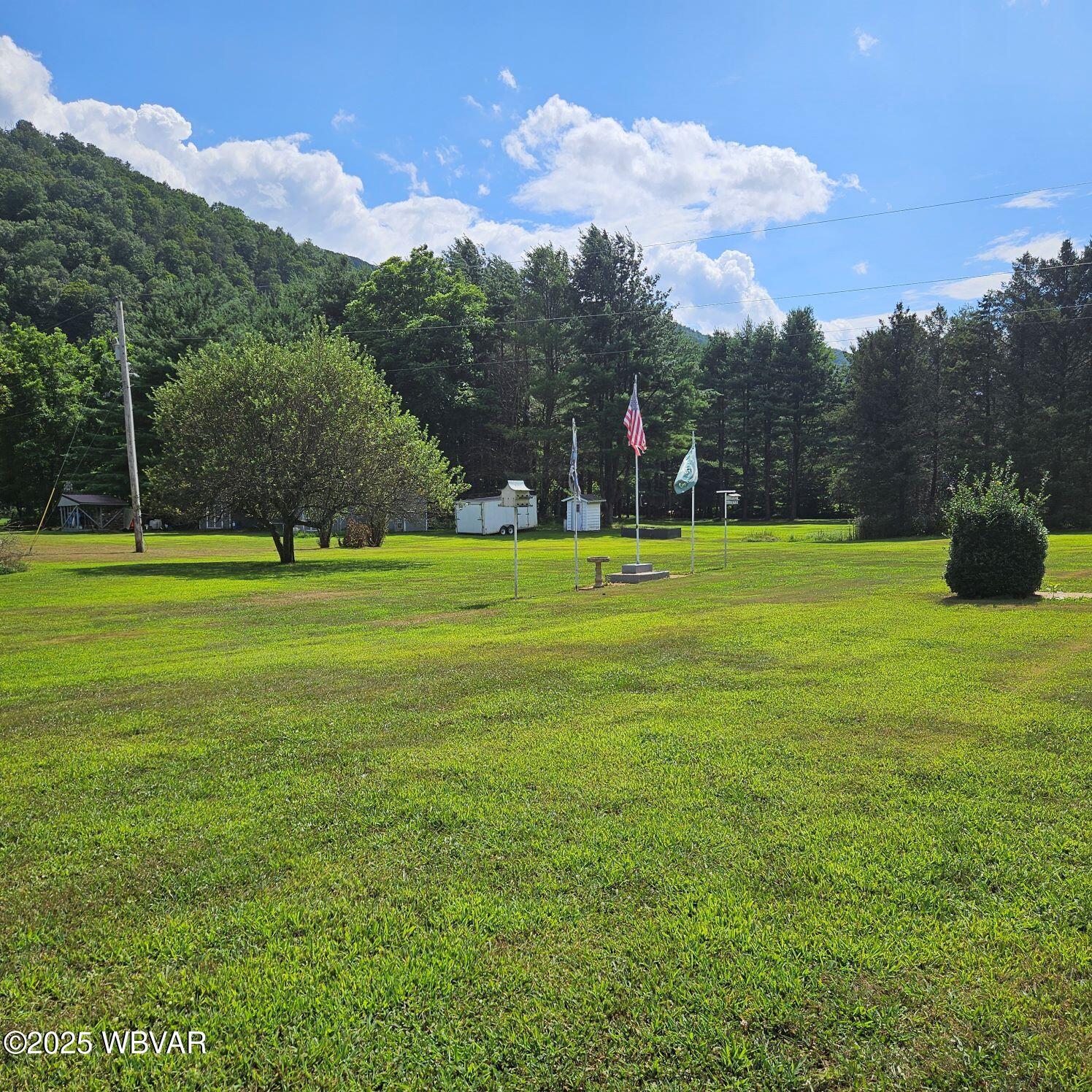 Properties 6 173 GRASSO LANE