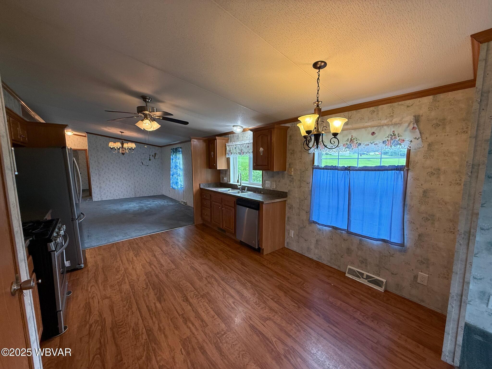 Roaring Branch, Pennsylvania 17765, United States, 3 Bedrooms Bedrooms, ,2 BathroomsBathrooms,Residential,Active,150039