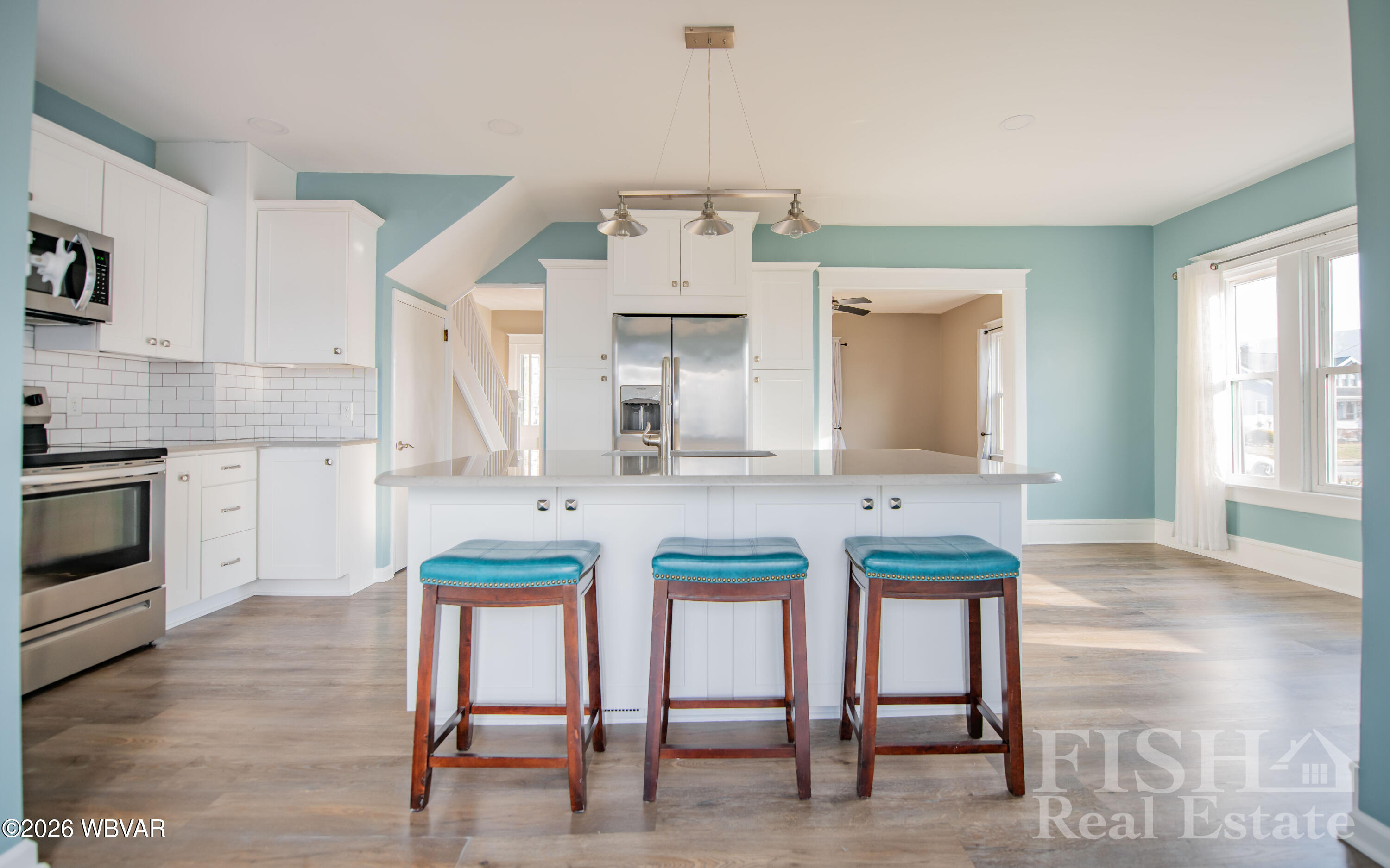 Properties 6 417 PEARSON AVENUE