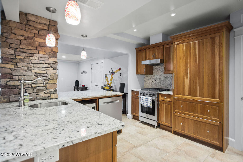 Montoursville, Pennsylvania 17754, United States, 5 Bedrooms Bedrooms, ,6 BathroomsBathrooms,Residential,Active,245089