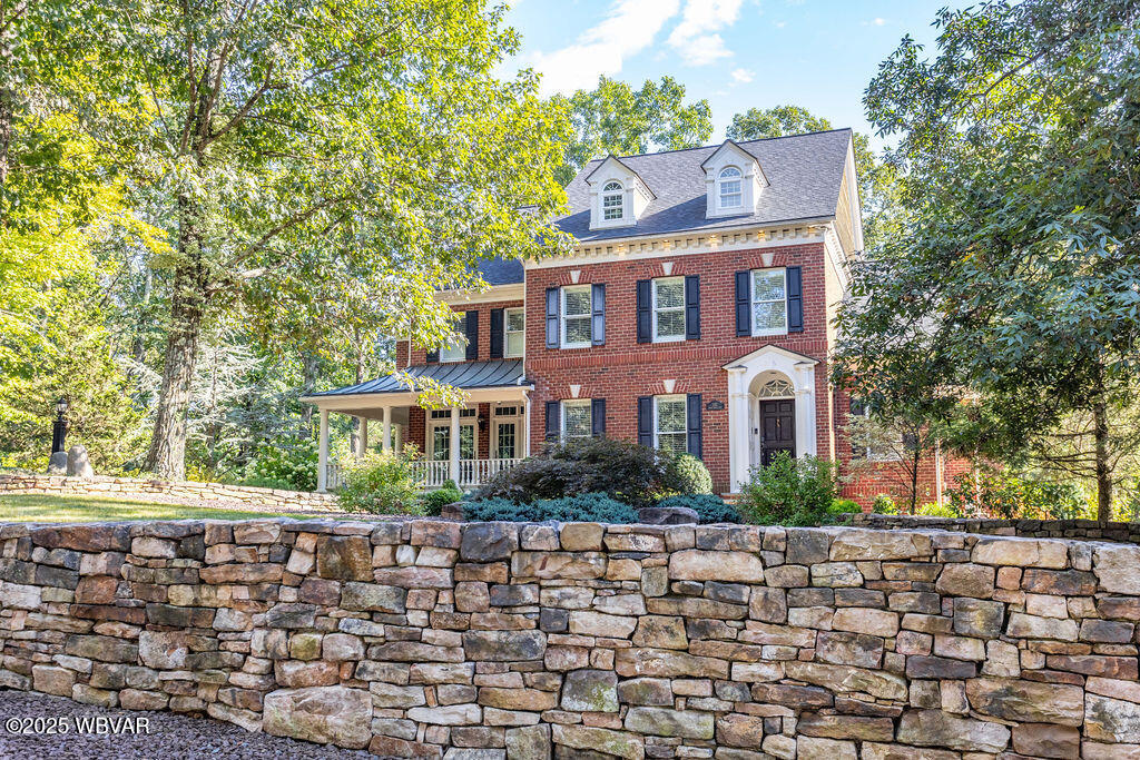 Properties 5 252 SHADY KNOLL ROAD