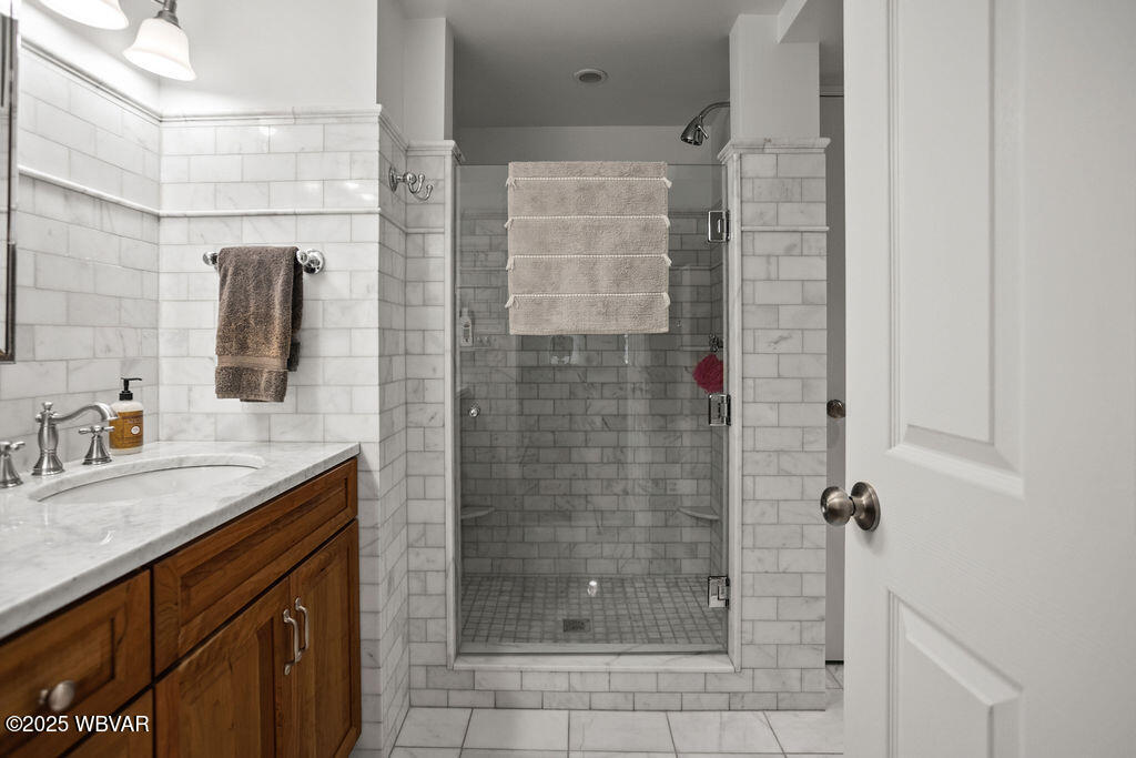 Montoursville, Pennsylvania 17754, United States, 5 Bedrooms Bedrooms, ,6 BathroomsBathrooms,Residential,Active,245089