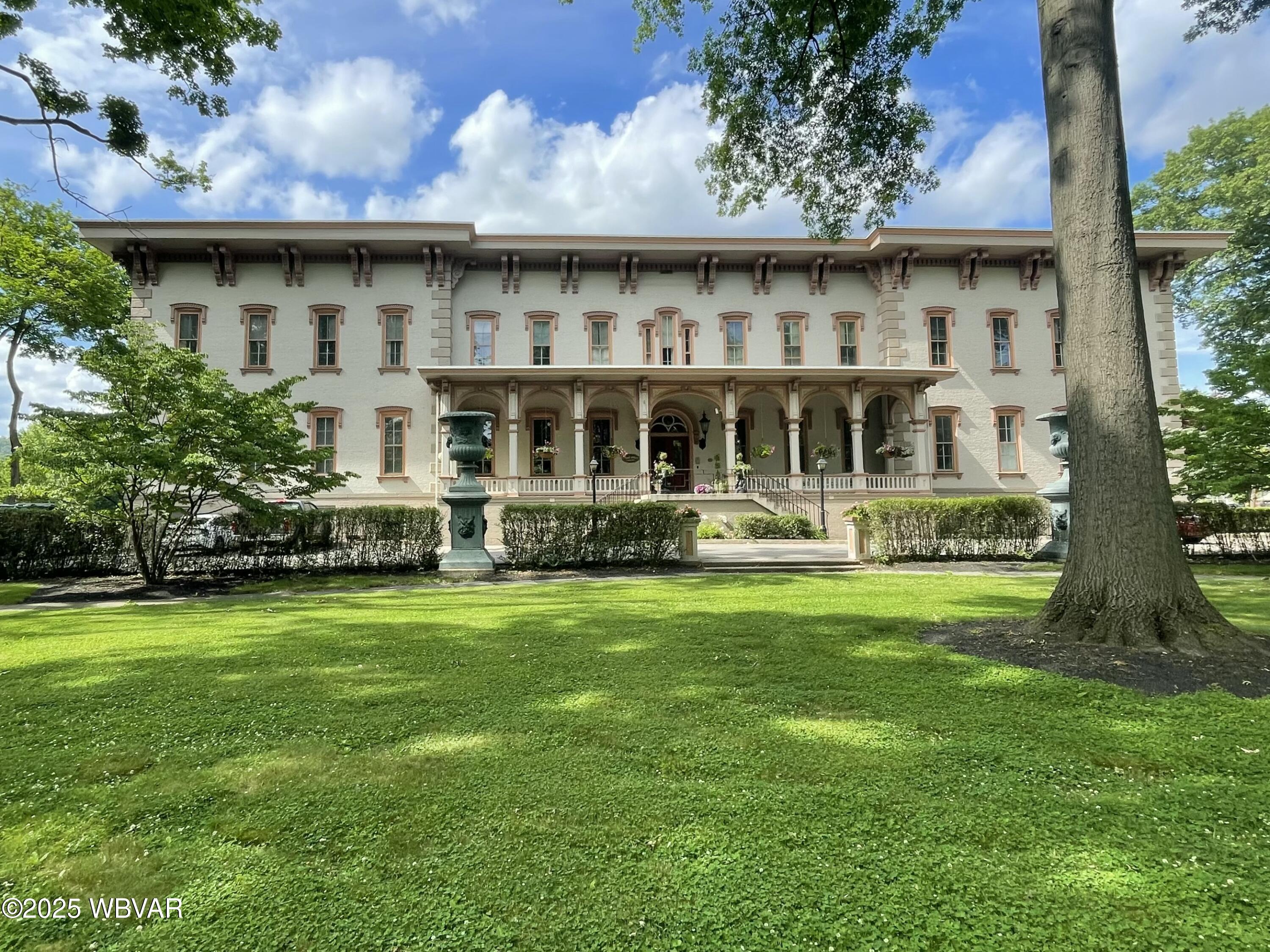 Williamsport, Pennsylvania 17701, United States, ,2 BathroomsBathrooms,Residential,Active,152398