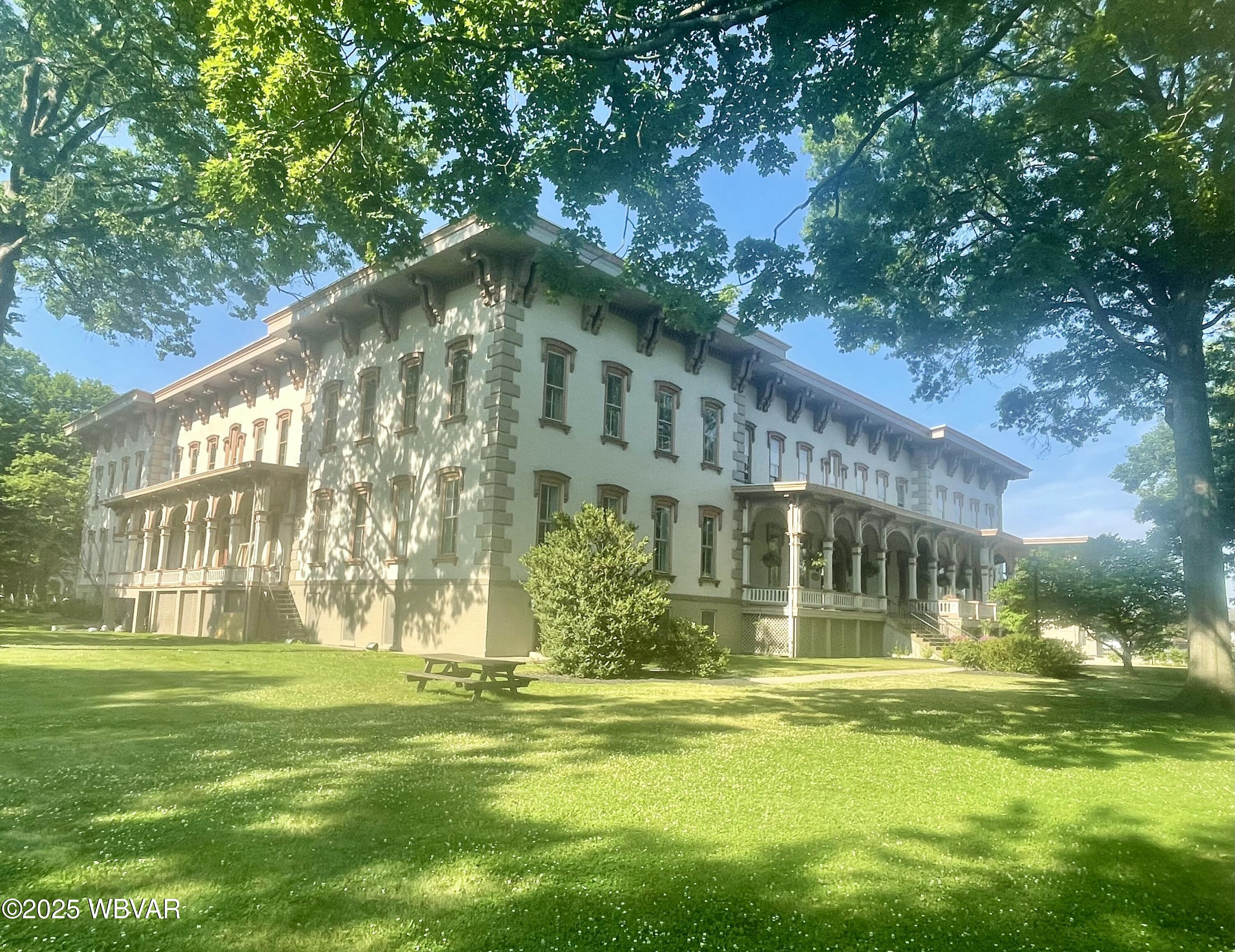 Williamsport, Pennsylvania 17701, United States, ,2 BathroomsBathrooms,Residential,Active,152398