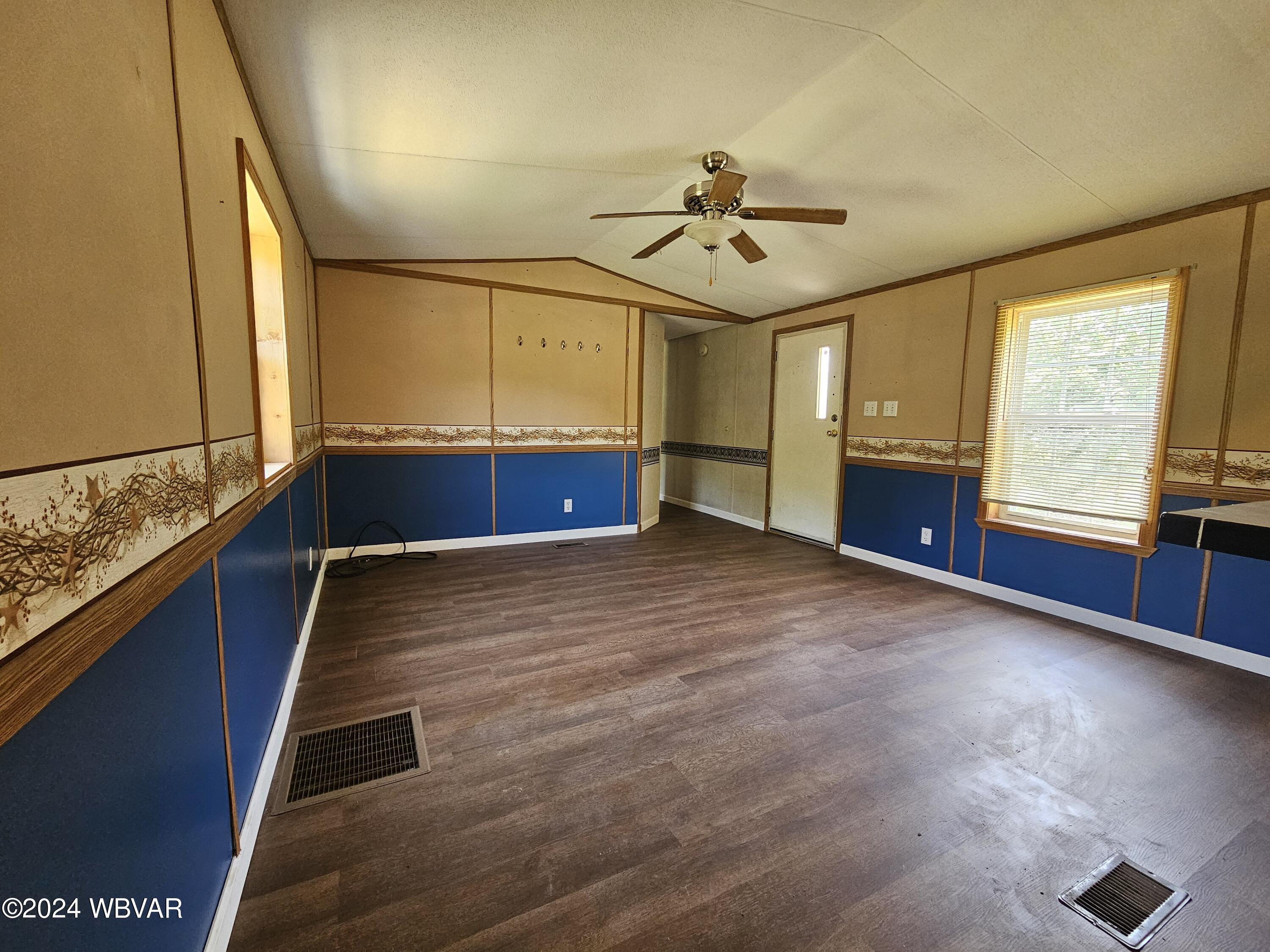 Jersey Shore, Pennsylvania 17740, United States, 3 Bedrooms Bedrooms, ,2 BathroomsBathrooms,Residential,Pending,54537