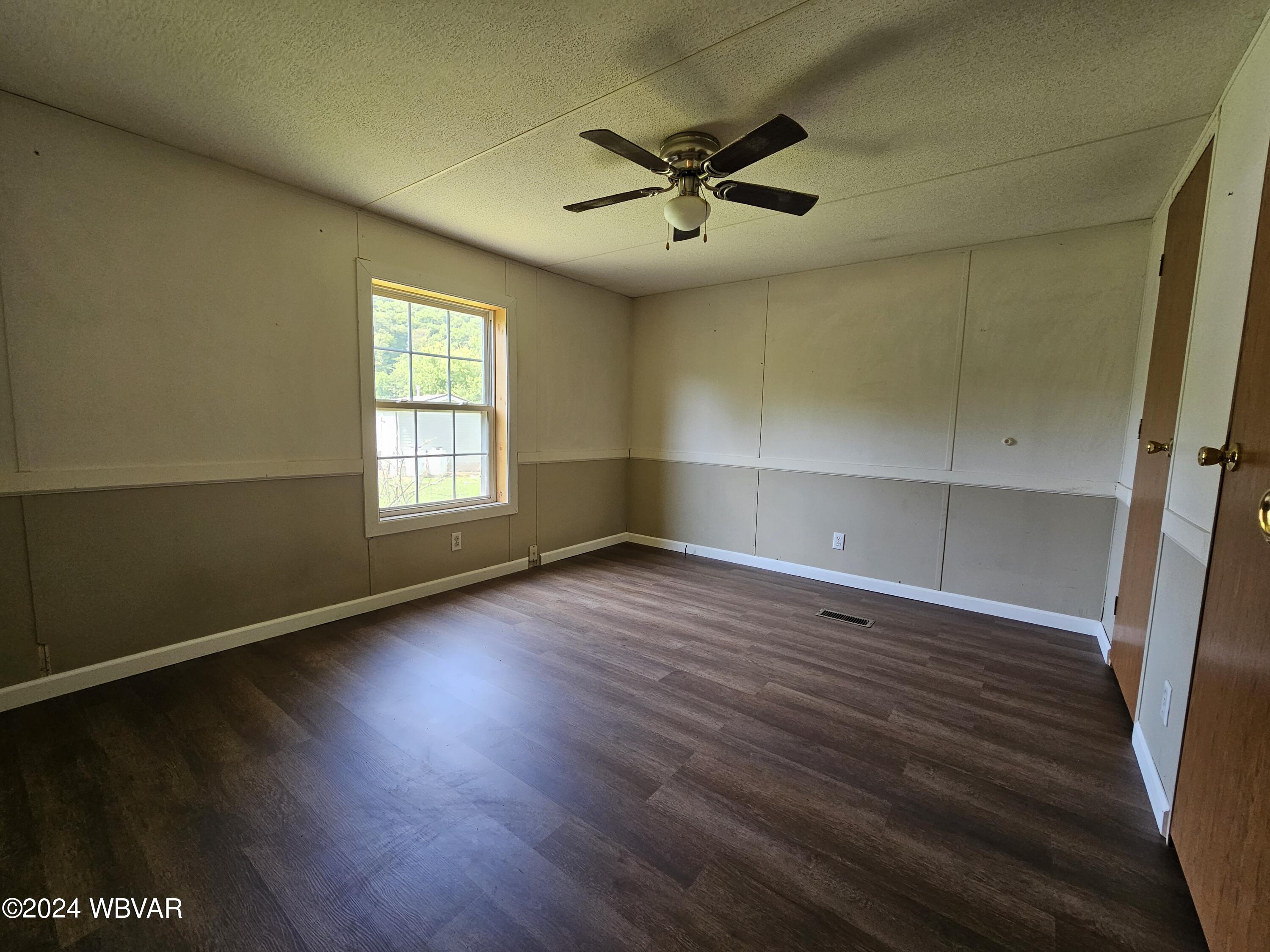 Jersey Shore, Pennsylvania 17740, United States, 3 Bedrooms Bedrooms, ,2 BathroomsBathrooms,Residential,Pending,54537