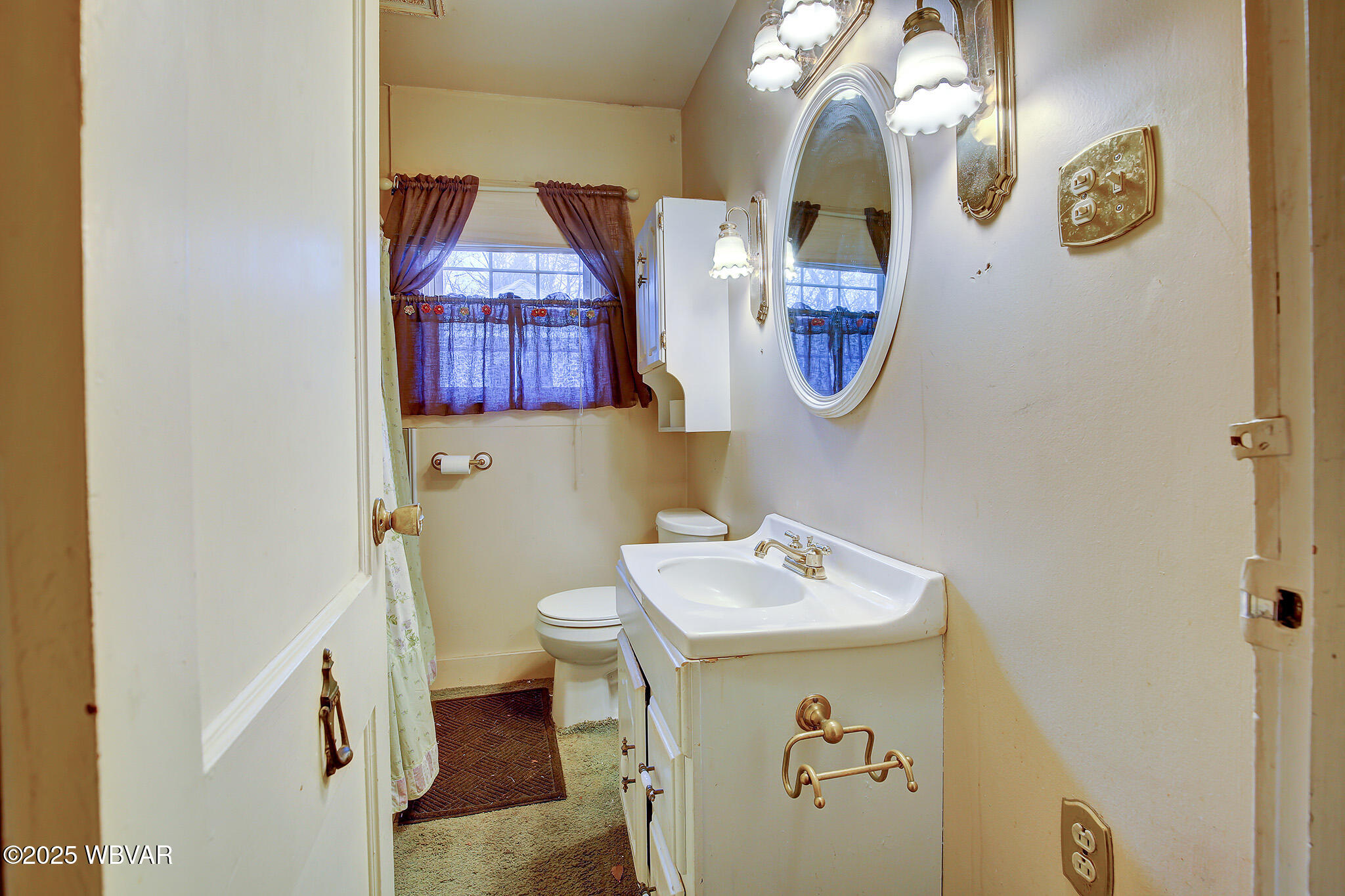 Cogan Station, Pennsylvania 17728, United States, 2 Bedrooms Bedrooms, ,1 BathroomBathrooms,Residential,Pending,84870