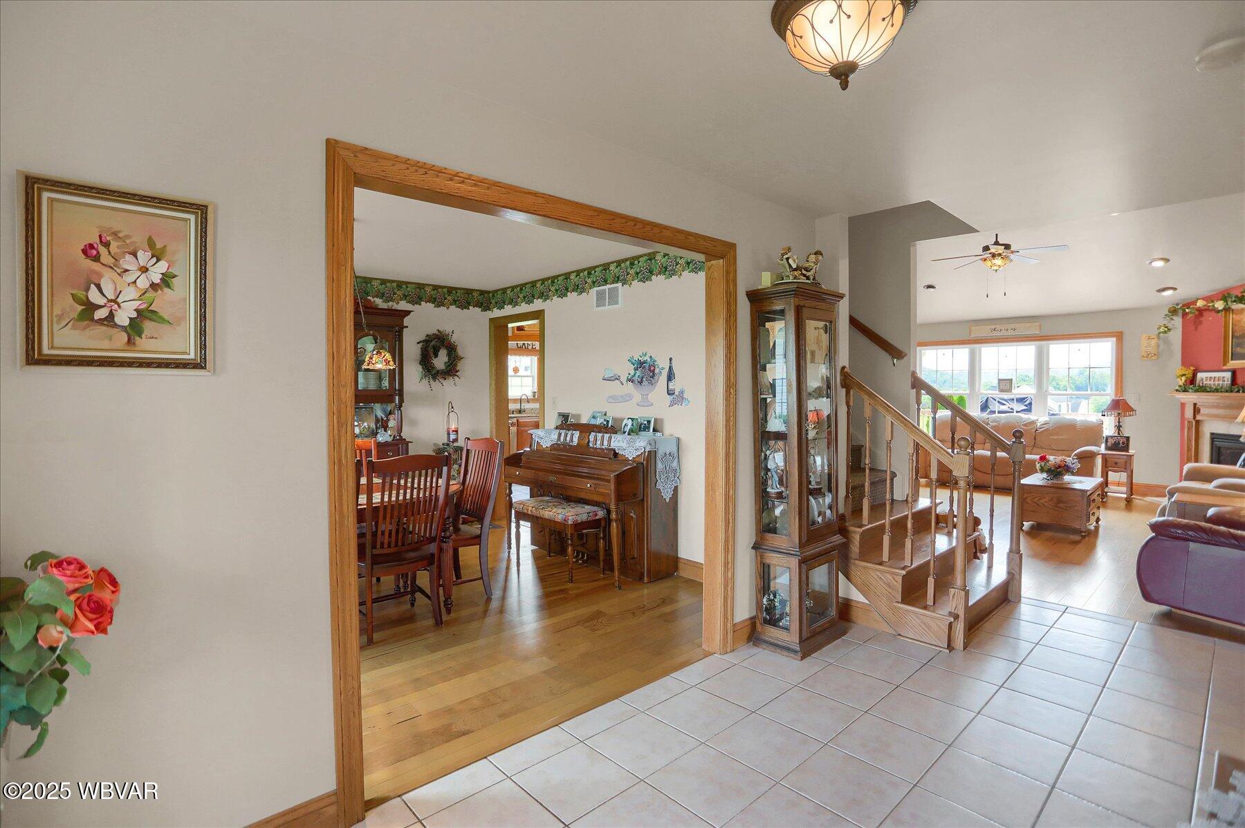 960 SUNRISE DRIVE