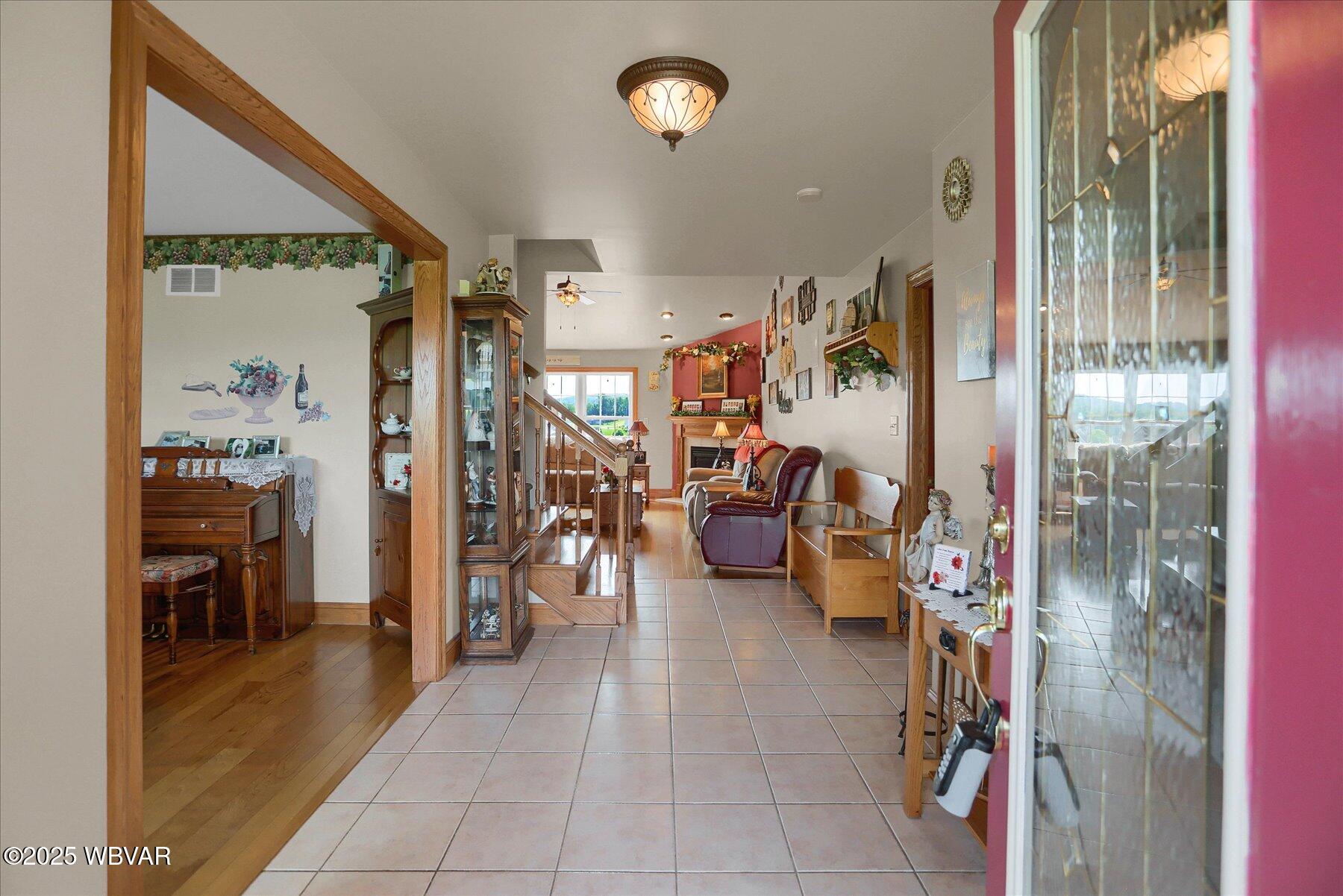 960 SUNRISE DRIVE