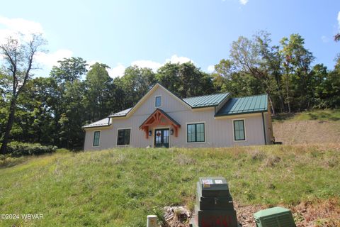 Properties 124 6 CEDAR CREST DRIVE Lock Haven PA 17745