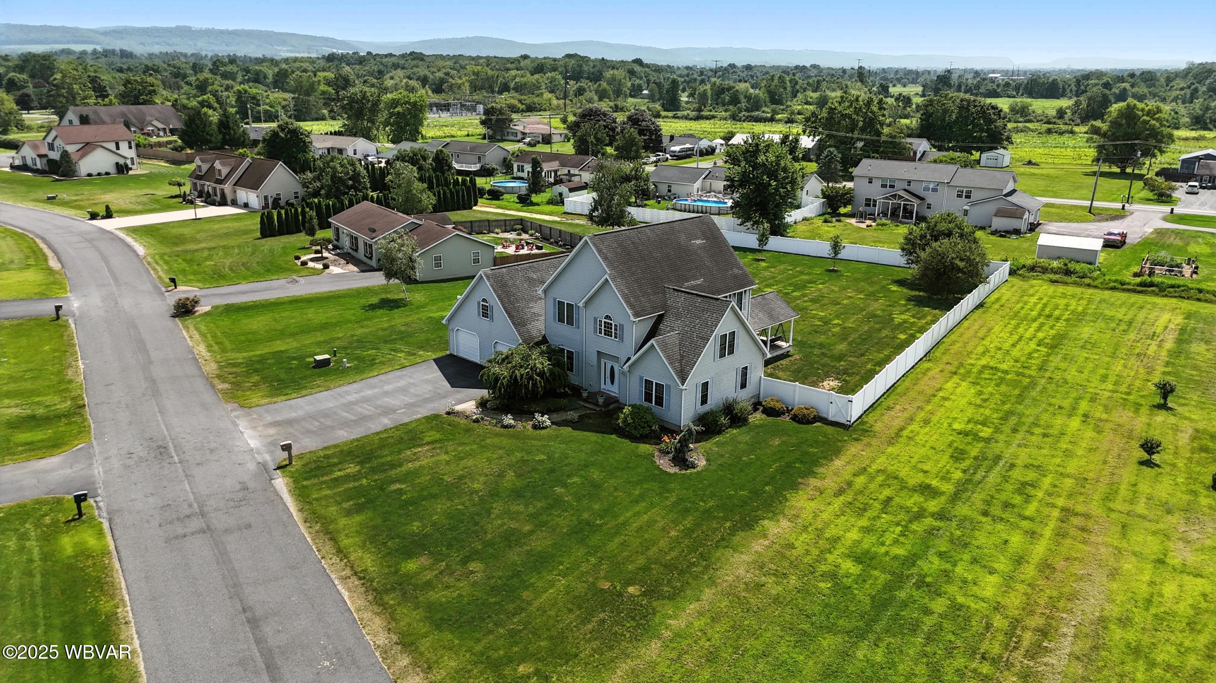 Hughesville, Pennsylvania 17737, United States, 4 Bedrooms Bedrooms, ,3 BathroomsBathrooms,Residential,Pending,184029