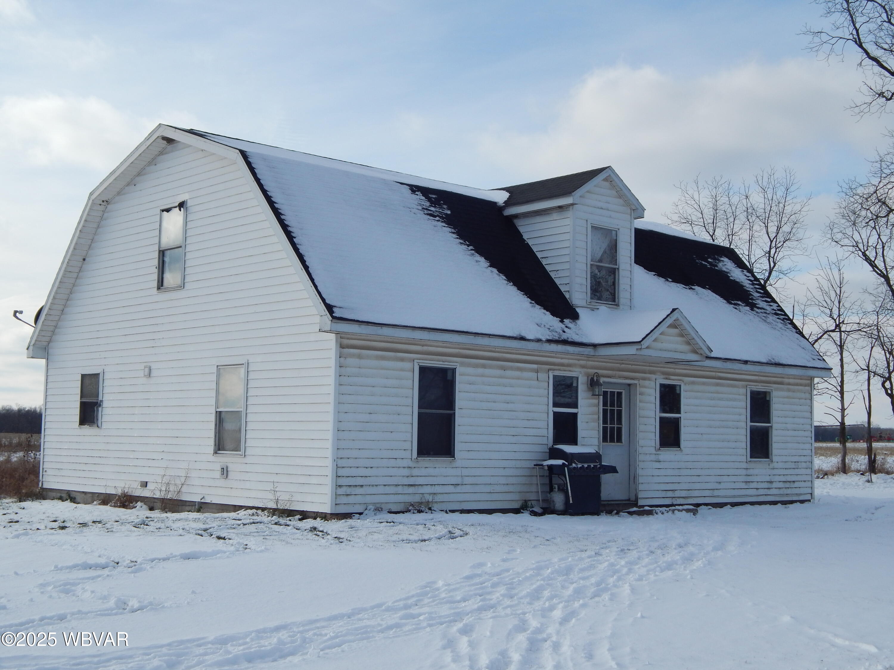 Properties 4 392 WOOD ROAD