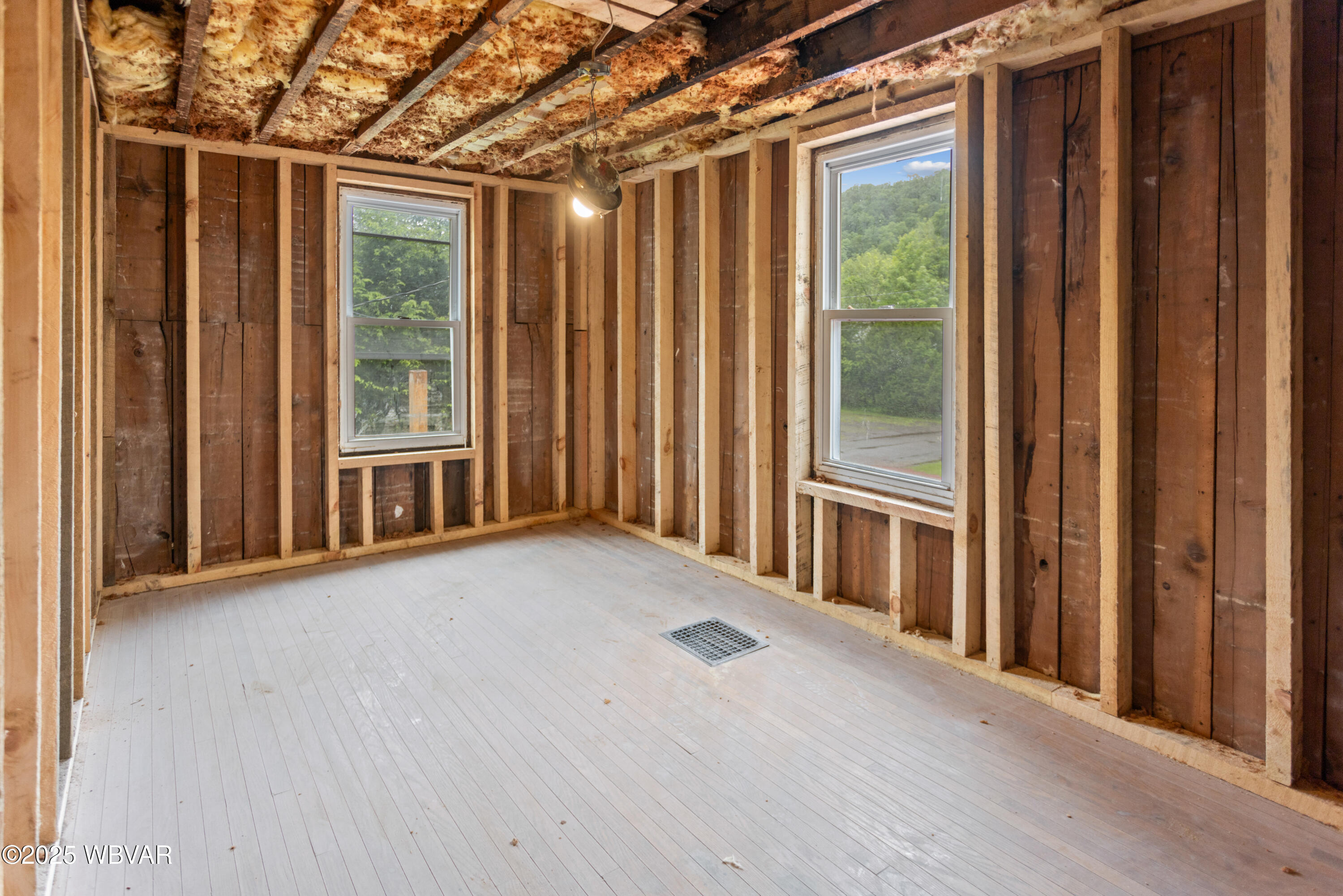 Muncy Valley, Pennsylvania 17758, United States, 3 Bedrooms Bedrooms, ,2 BathroomsBathrooms,Residential,Active,140669