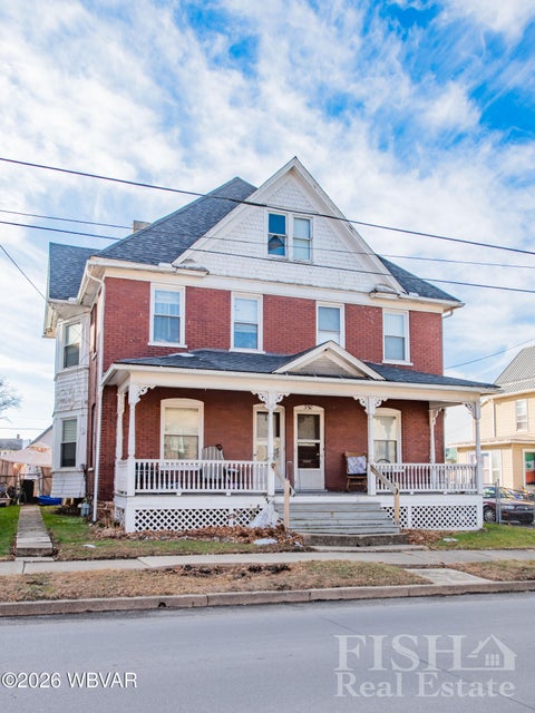 Photo for 352 HASTINGS STREET