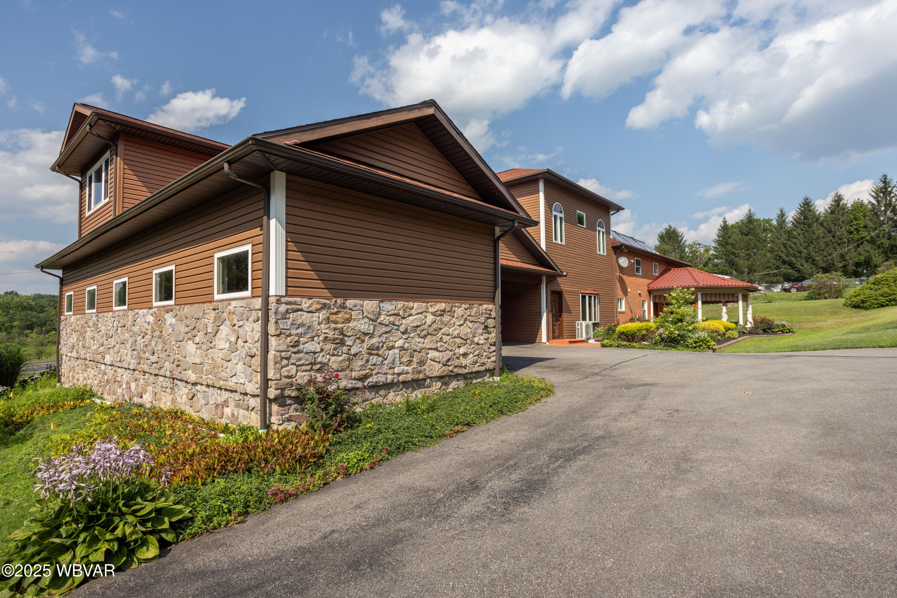 Montoursville, Pennsylvania 17754, United States, 2 Bedrooms Bedrooms, ,2 BathroomsBathrooms,Residential,Active,177894