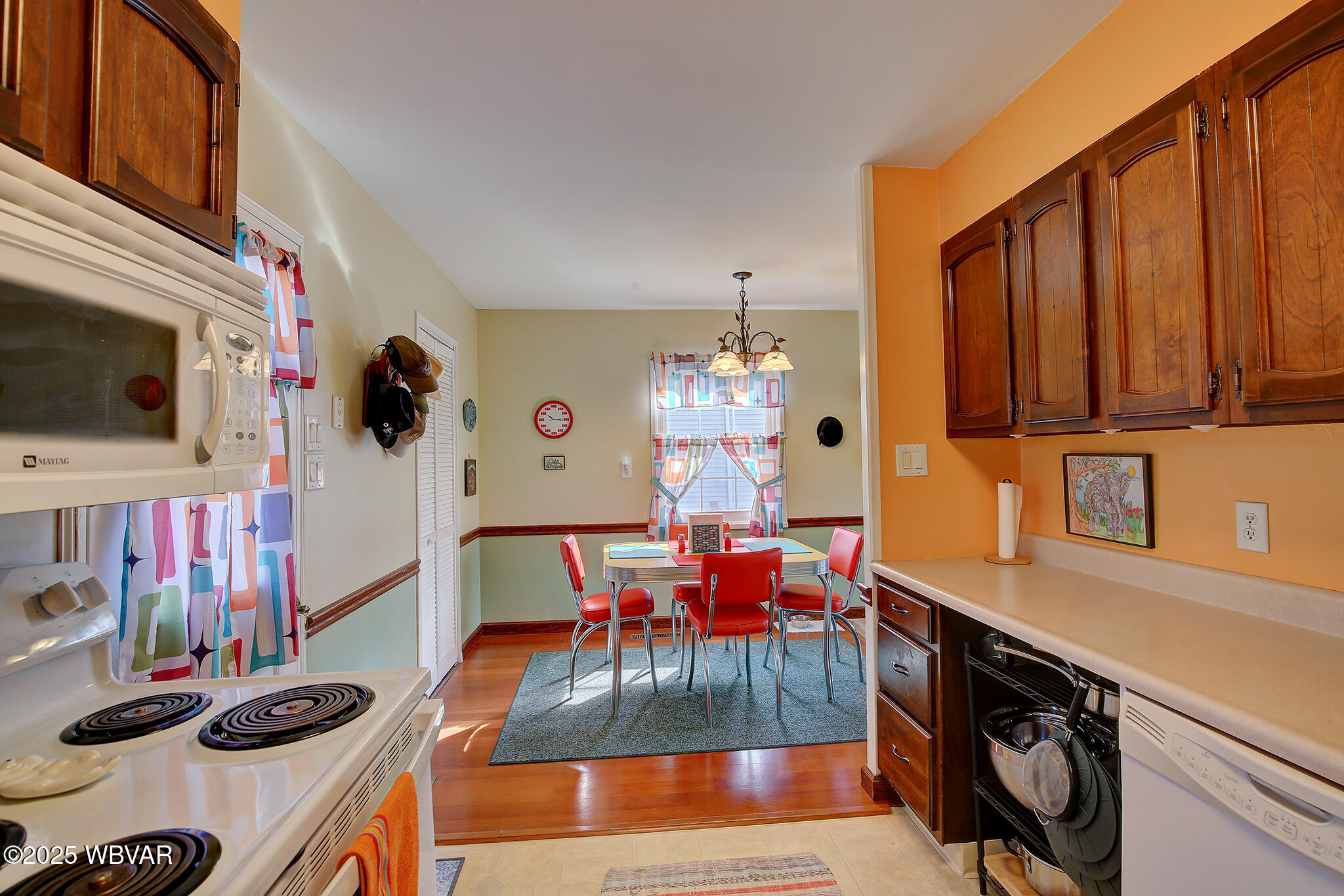 Williamsport, Pennsylvania 17701, United States, 3 Bedrooms Bedrooms, ,1 BathroomBathrooms,Residential,Contingent,213033