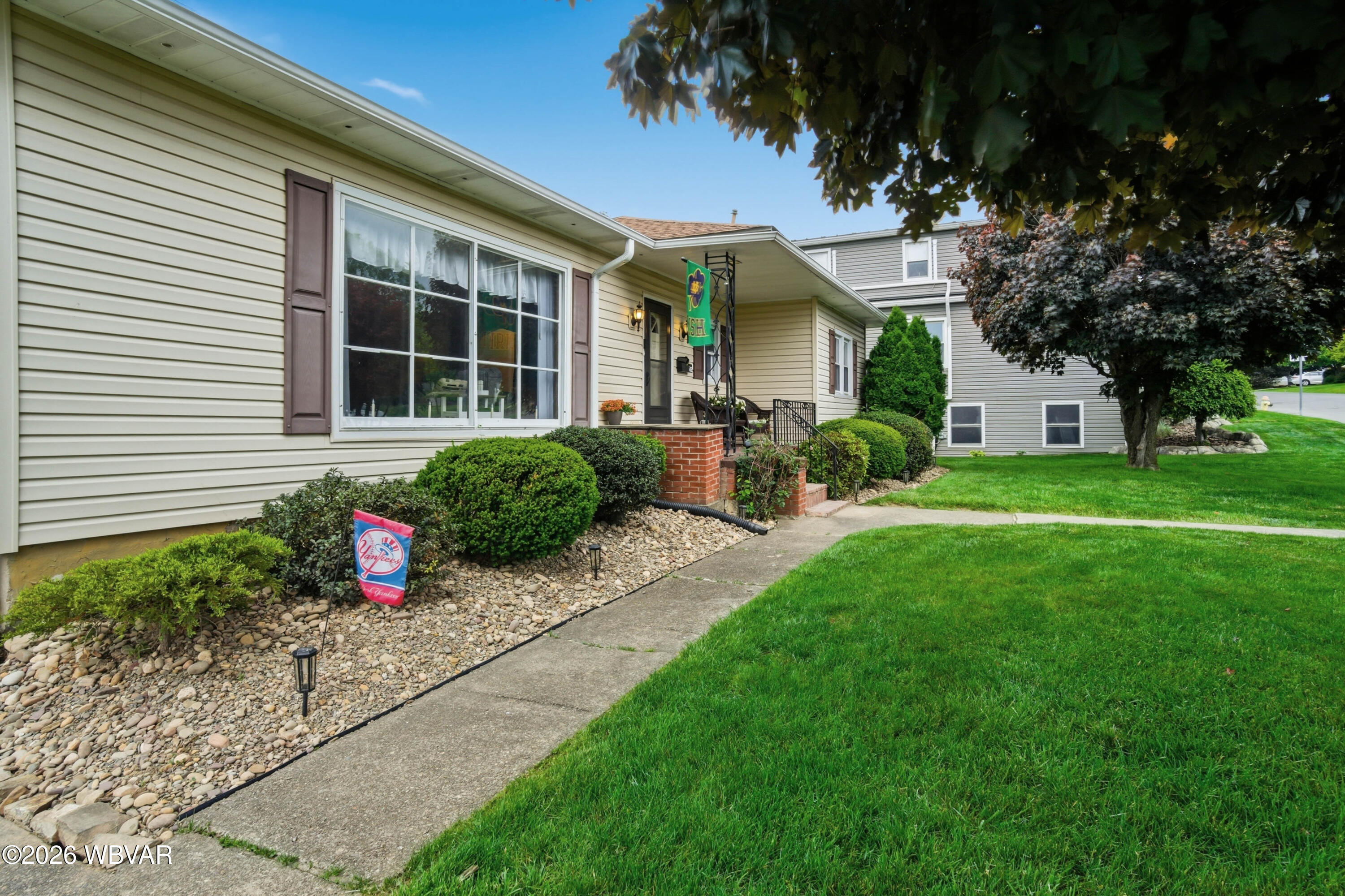 51 jade avenue