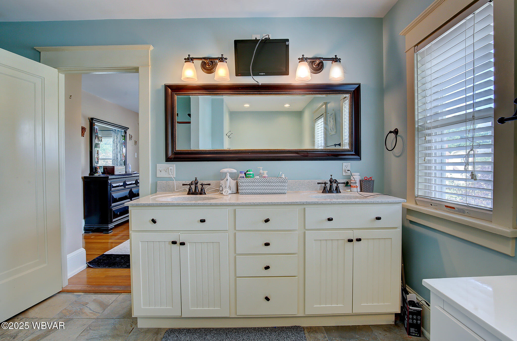 Williamsport, Pennsylvania 17701, United States, 4 Bedrooms Bedrooms, ,3 BathroomsBathrooms,Residential,Active,201319