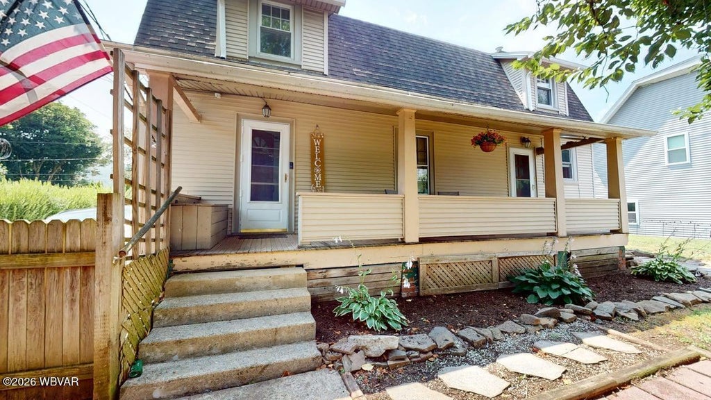 Photo of 908 W BALD EAGLE AVENUE, Williamsport, PA 17702 (MLS # WB-104388)