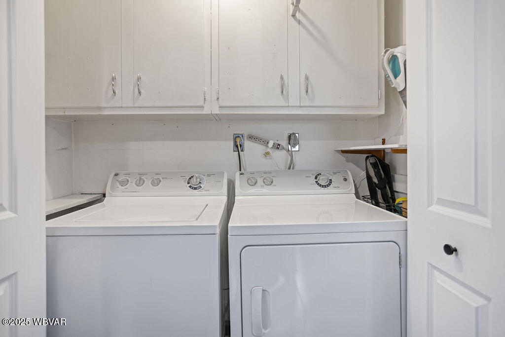 Watsontown, Pennsylvania 17777, United States, 4 Bedrooms Bedrooms, ,2 BathroomsBathrooms,Residential,Contingent,200921