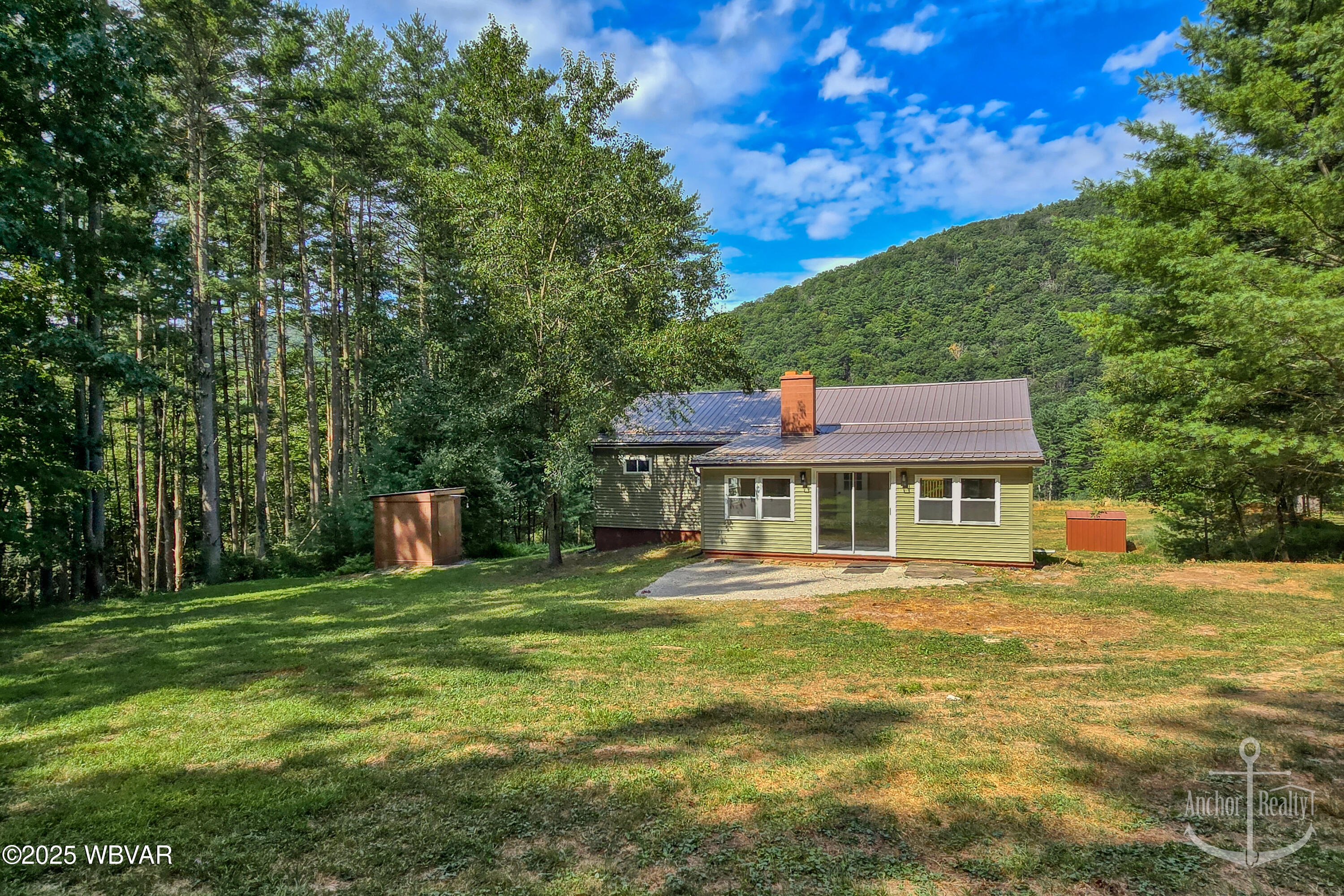 382 MILL RUN ROAD