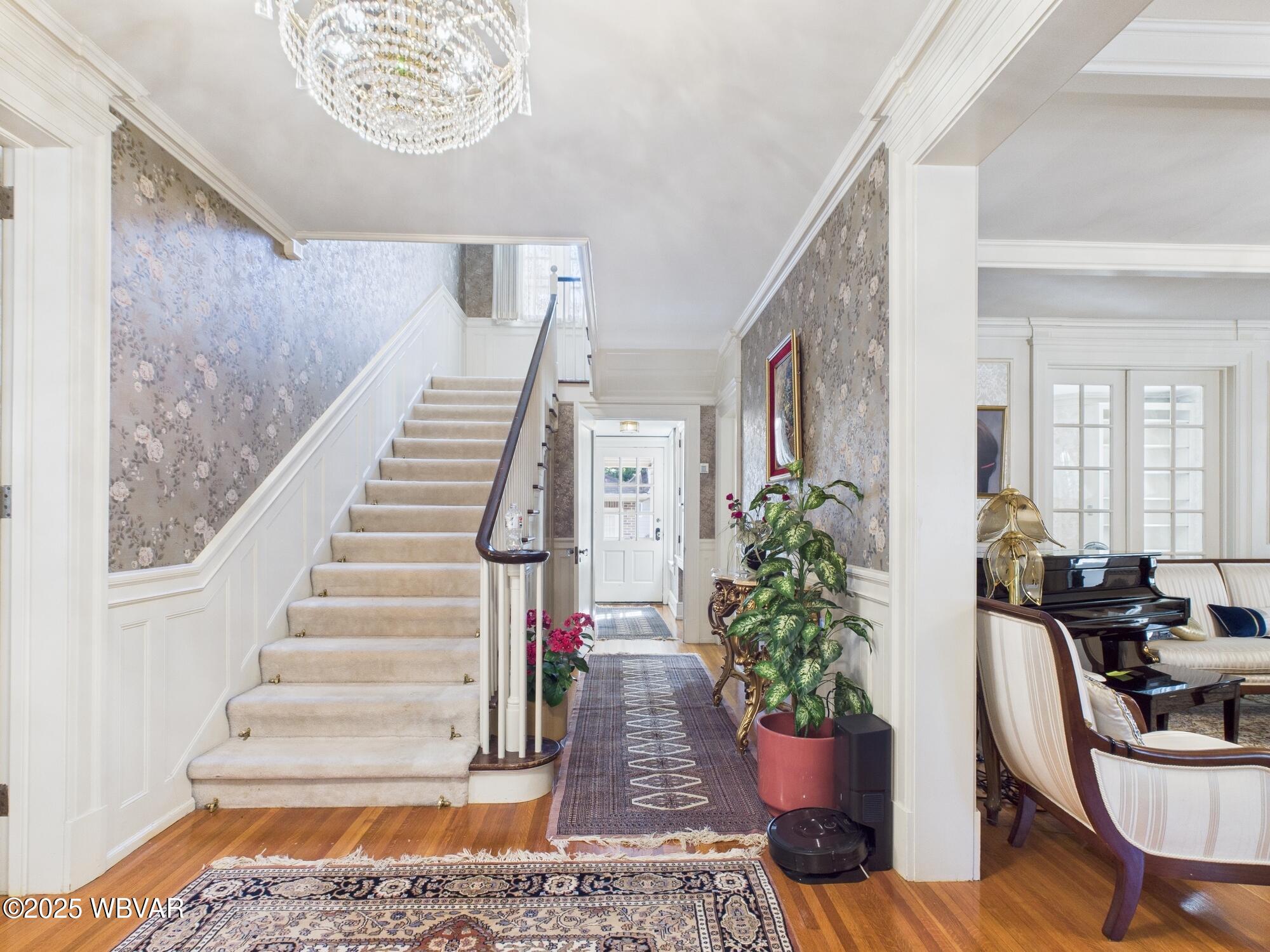 Properties 5 1100 CAMPBELL STREET