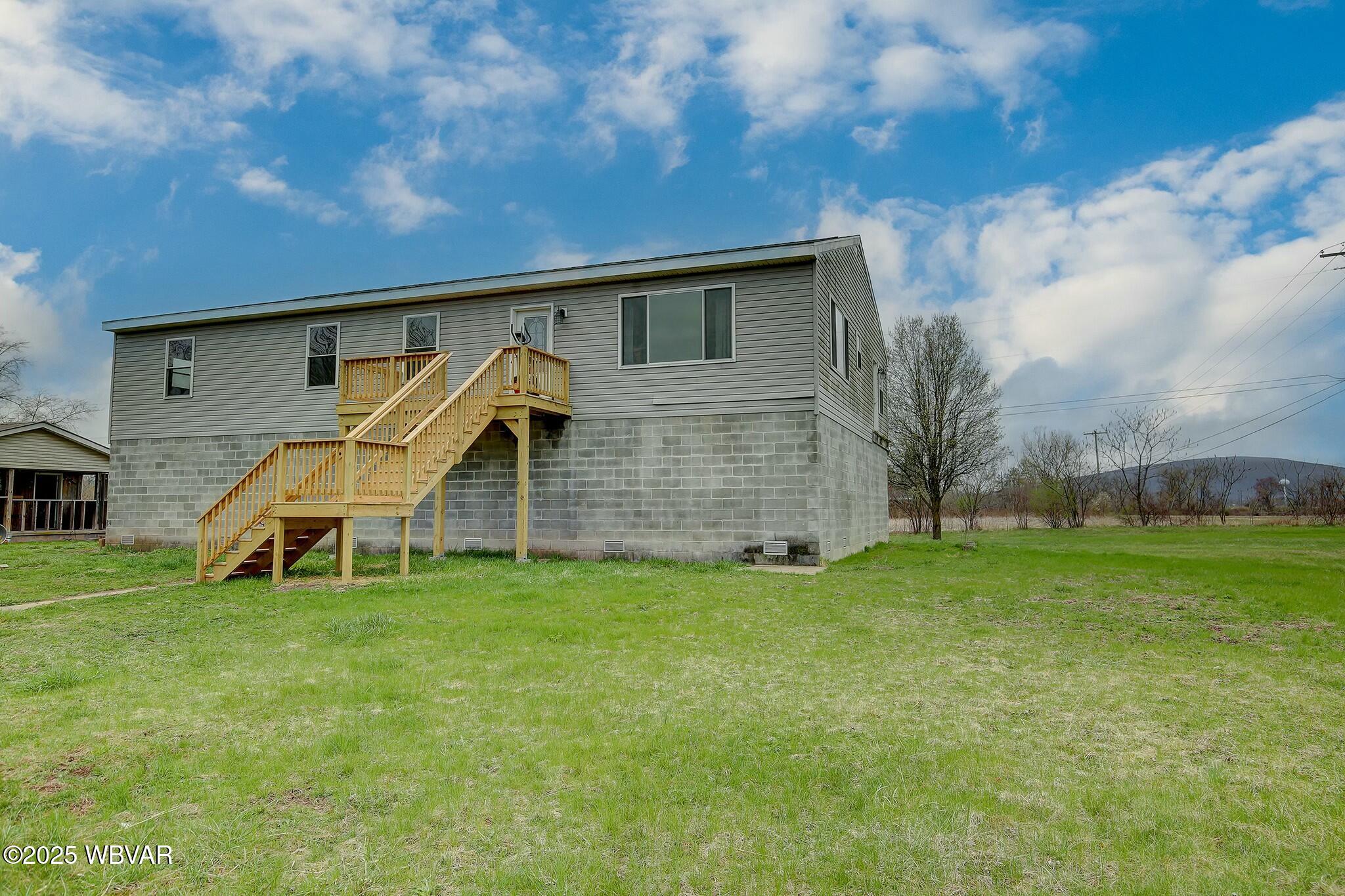 Muncy, Pennsylvania 17756, United States, 3 Bedrooms Bedrooms, ,2 BathroomsBathrooms,Residential,Contingent,113963