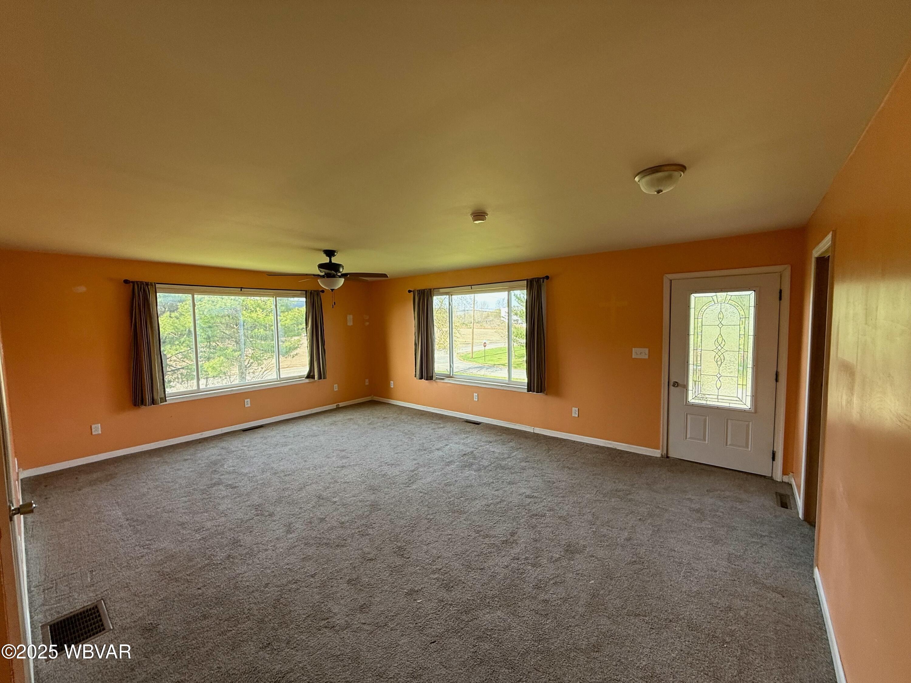 Muncy, Pennsylvania 17756, United States, 3 Bedrooms Bedrooms, ,2 BathroomsBathrooms,Residential,Contingent,113963