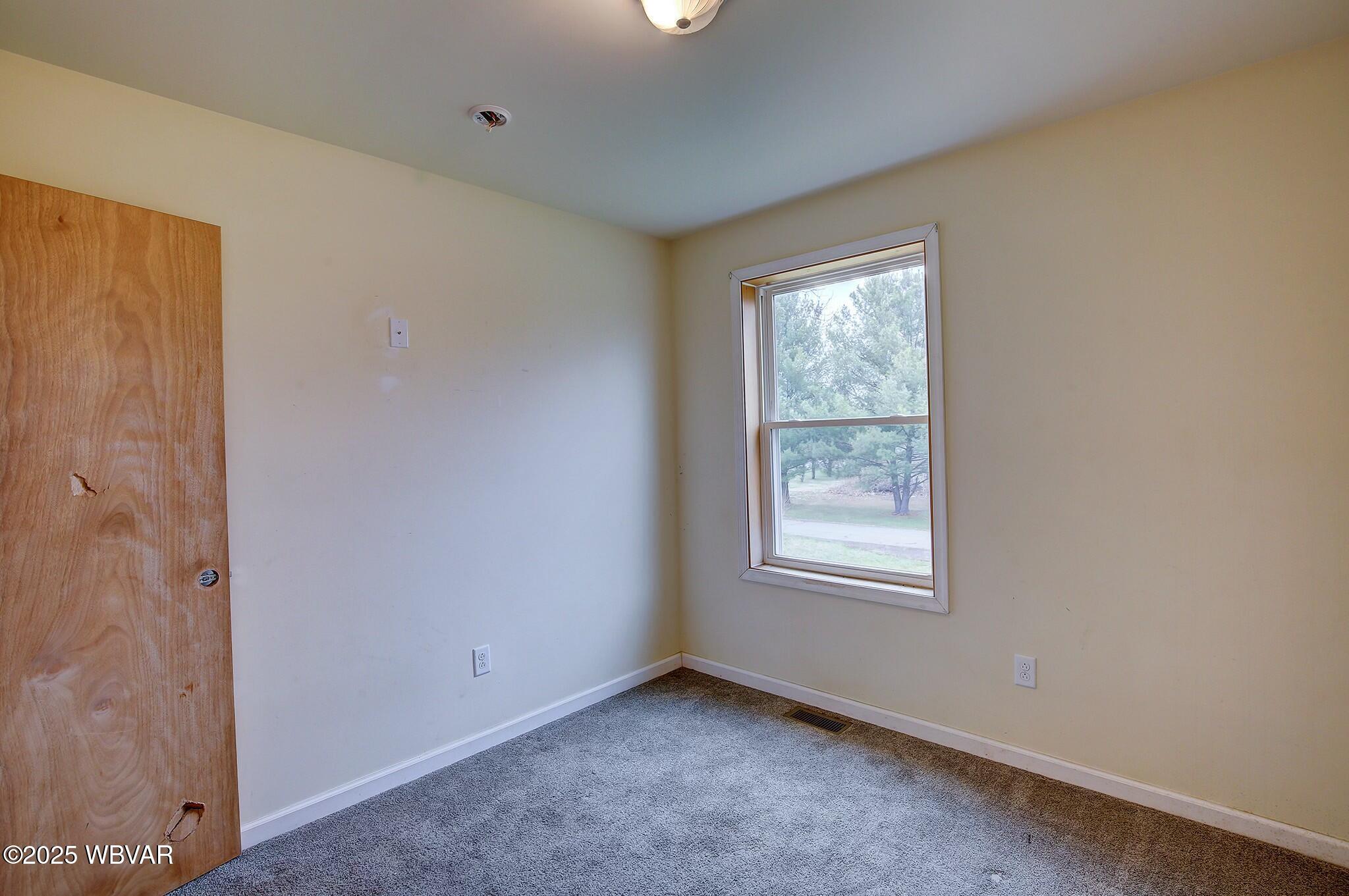 Muncy, Pennsylvania 17756, United States, 3 Bedrooms Bedrooms, ,2 BathroomsBathrooms,Residential,Contingent,113963