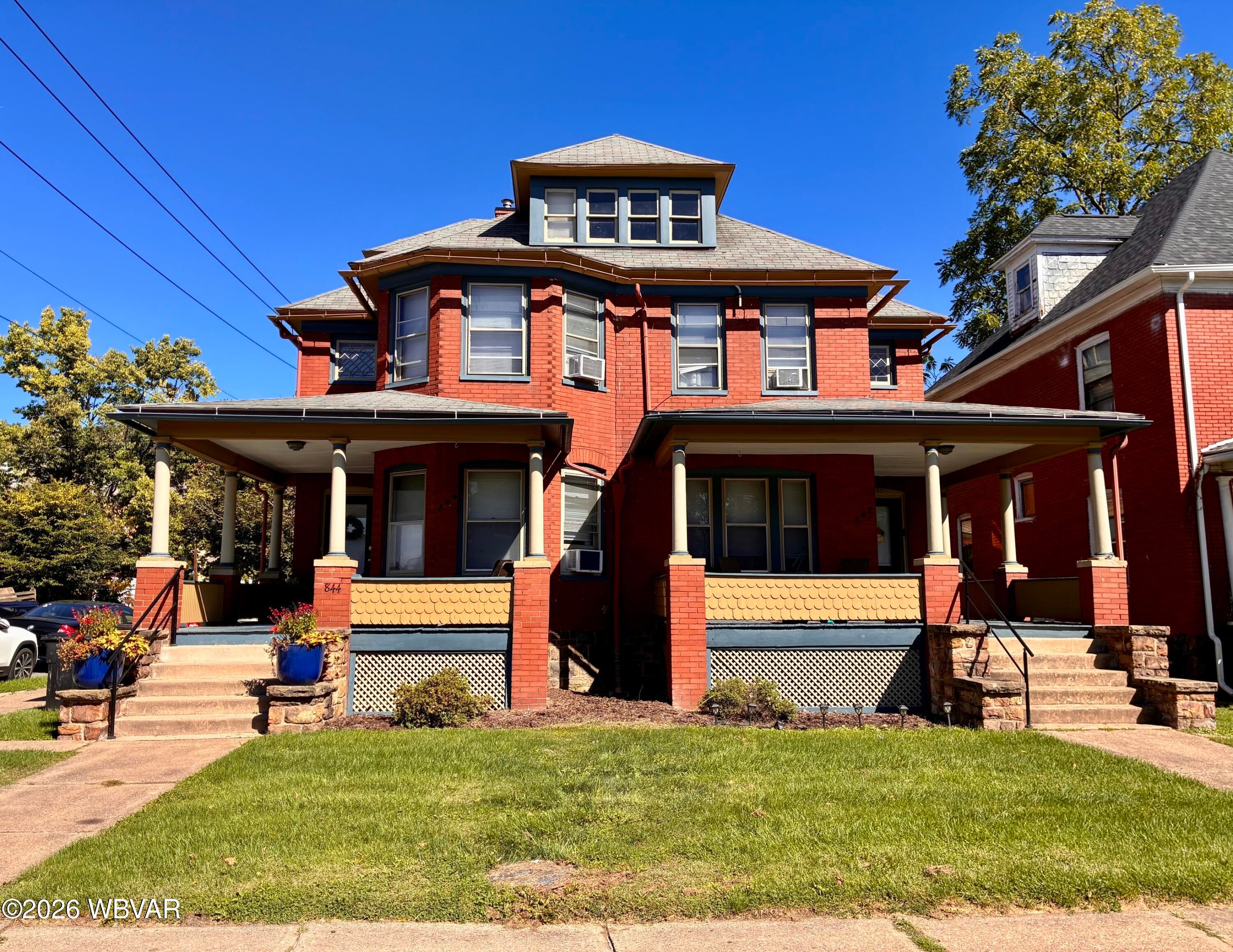 842 high street