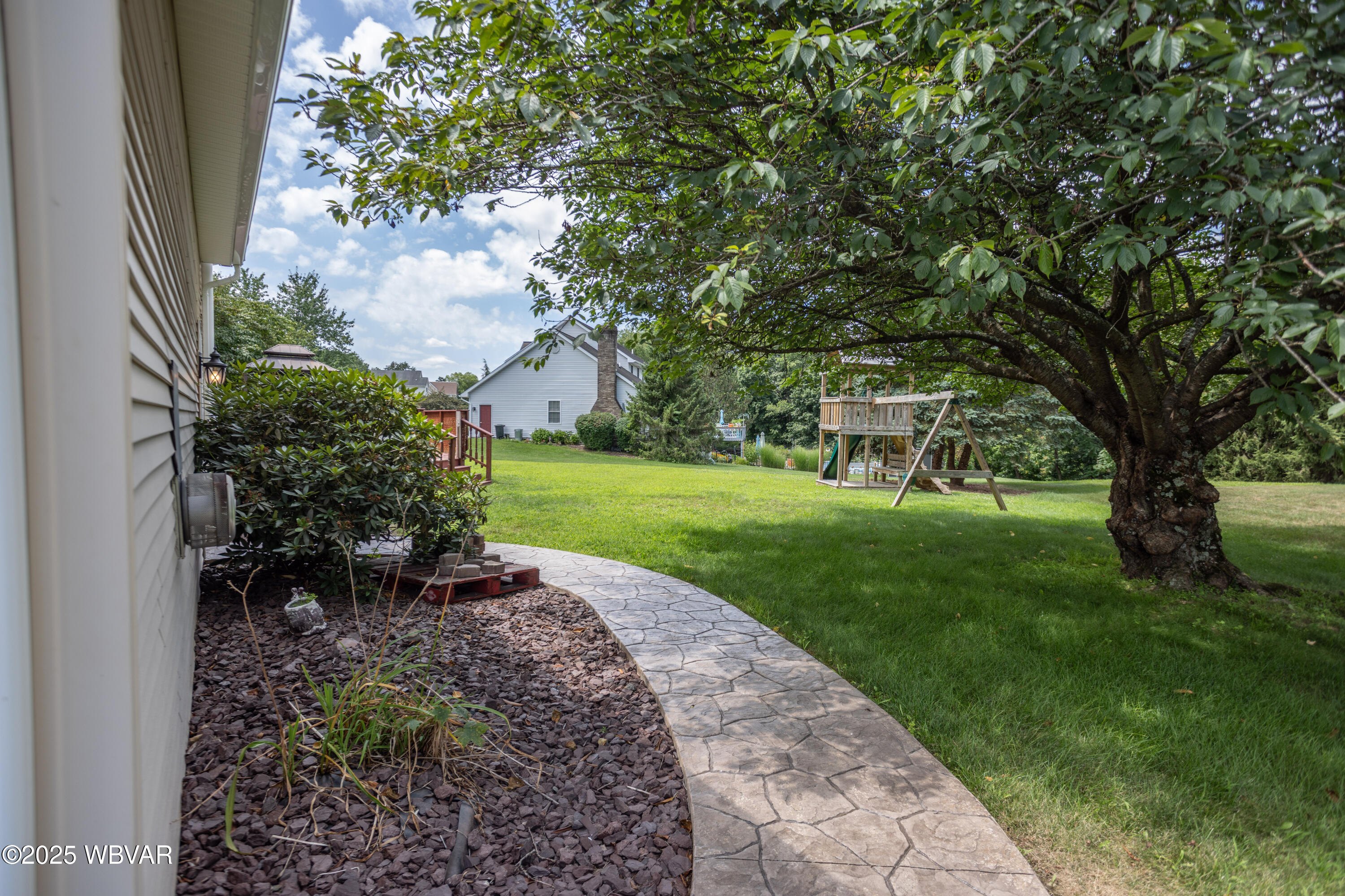 Williamsport, Pennsylvania 17701, United States, 4 Bedrooms Bedrooms, ,3 BathroomsBathrooms,Residential,Active,179104