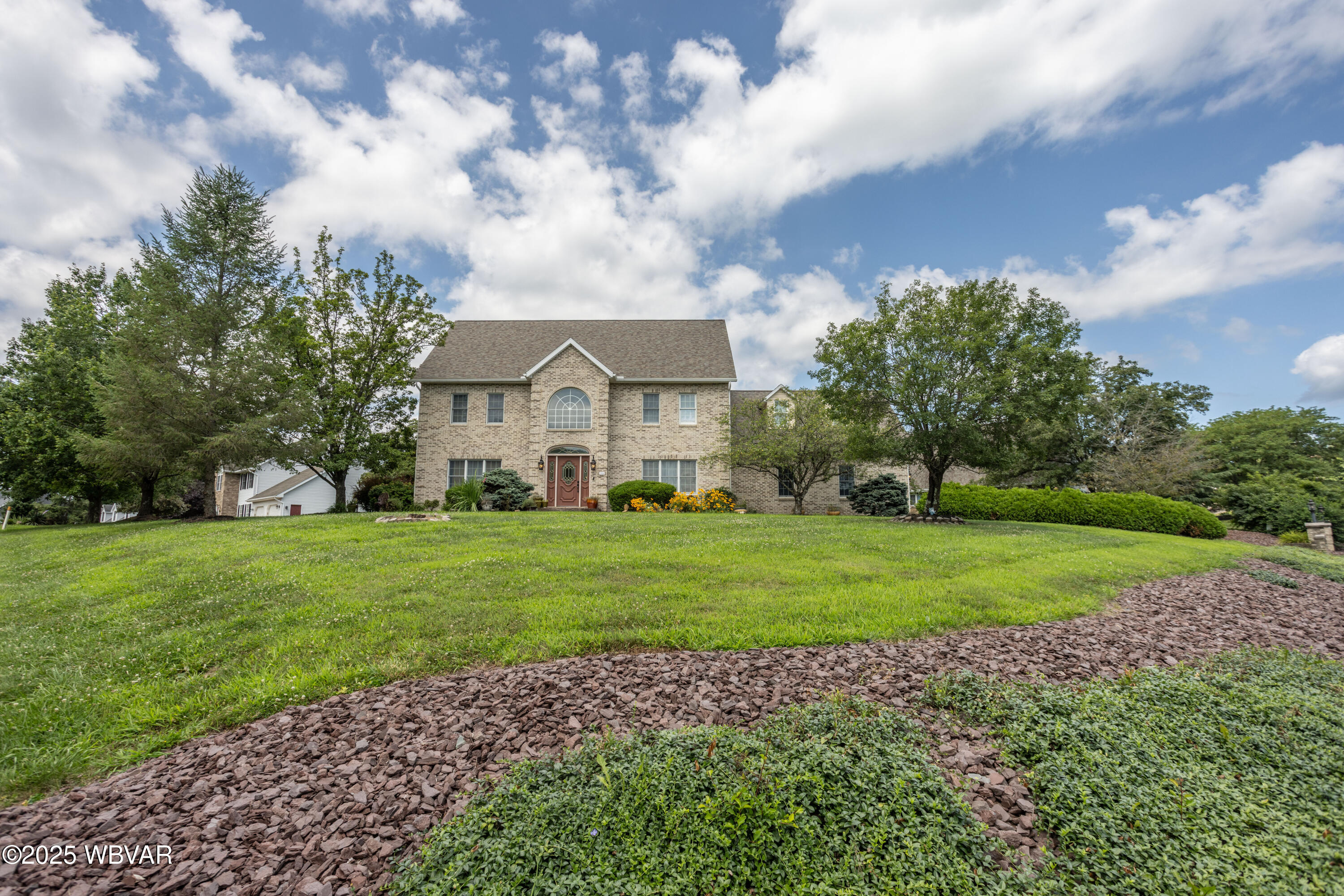 Williamsport, Pennsylvania 17701, United States, 4 Bedrooms Bedrooms, ,3 BathroomsBathrooms,Residential,Active,179104