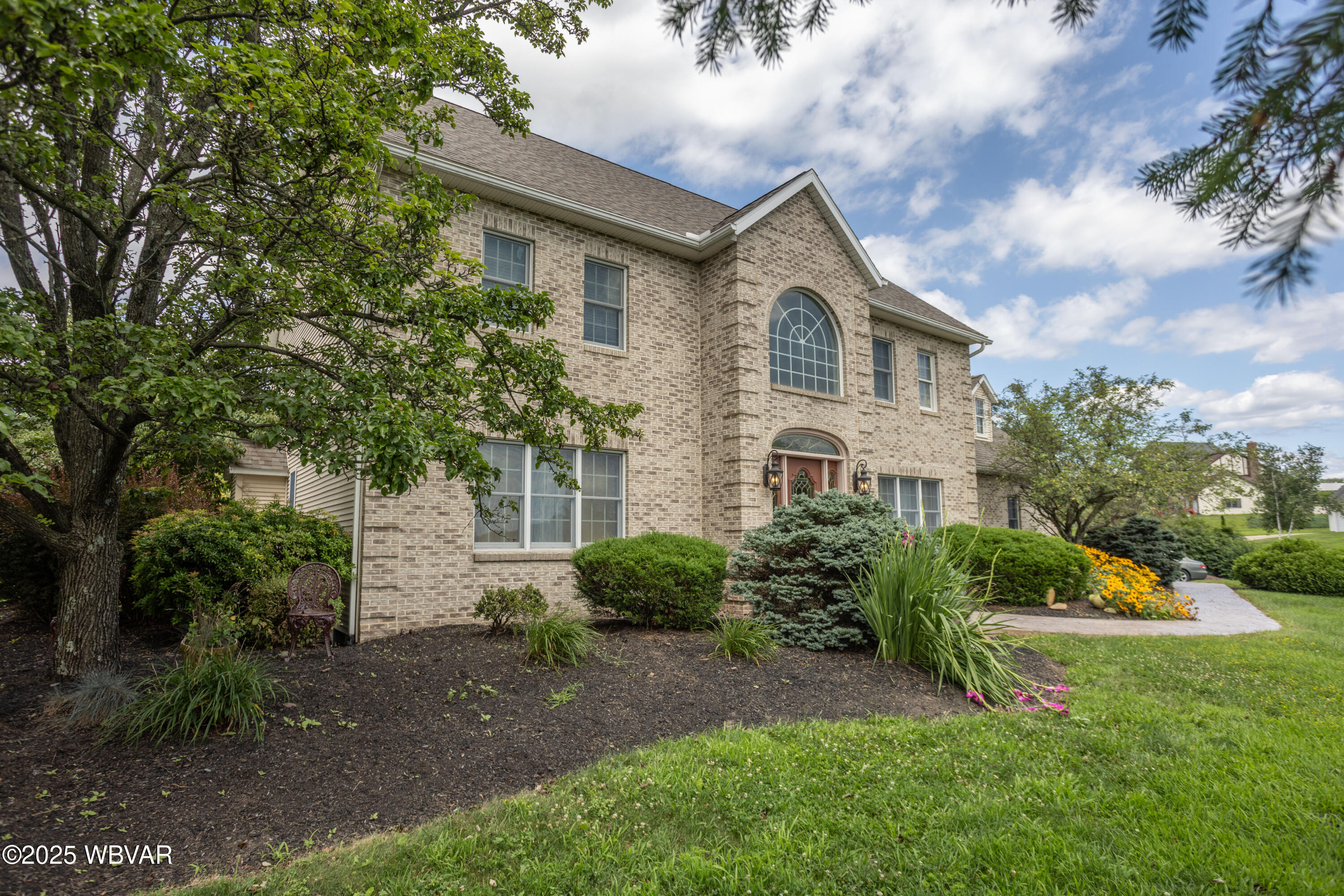 Williamsport, Pennsylvania 17701, United States, 4 Bedrooms Bedrooms, ,3 BathroomsBathrooms,Residential,Active,179104