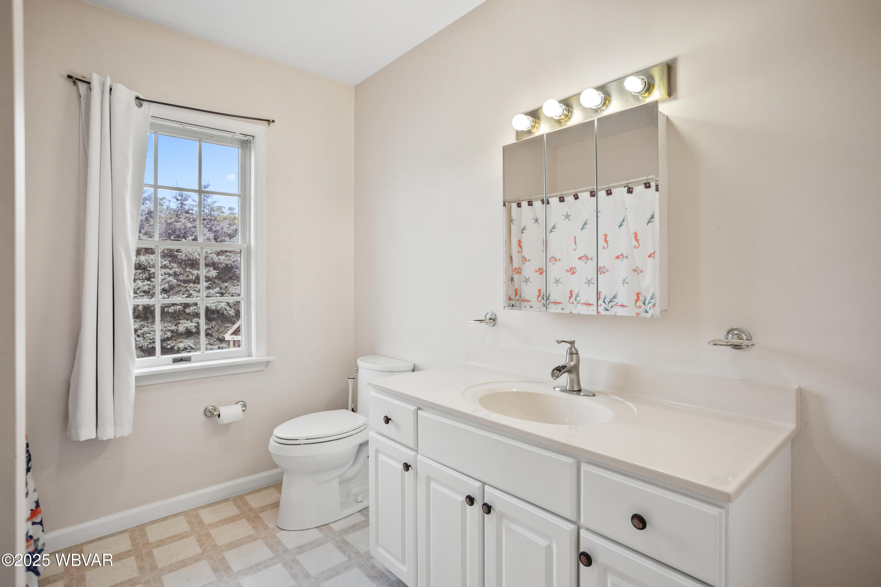 Williamsport, Pennsylvania 17701, United States, 4 Bedrooms Bedrooms, ,3 BathroomsBathrooms,Residential,Active,179104