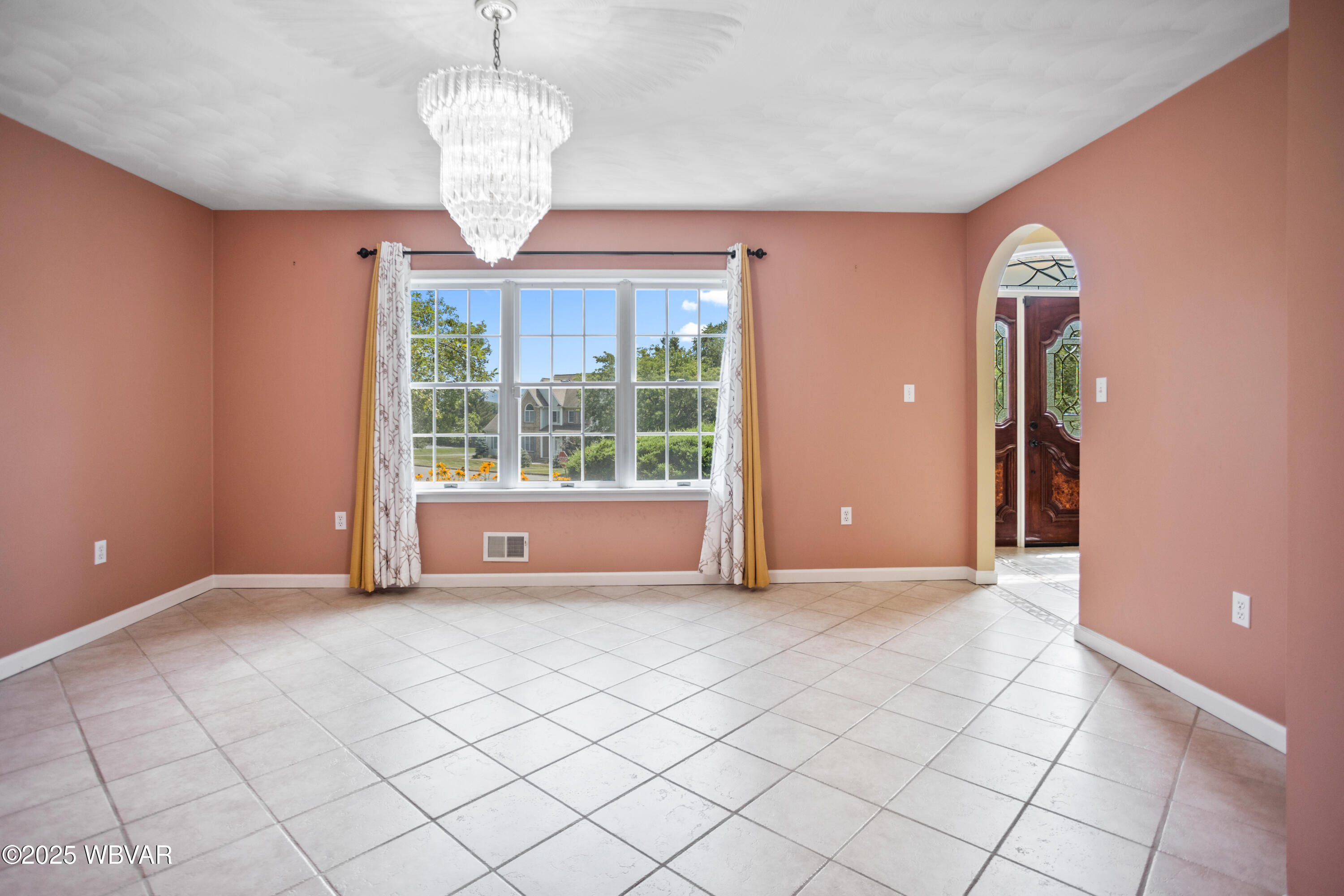 Williamsport, Pennsylvania 17701, United States, 4 Bedrooms Bedrooms, ,3 BathroomsBathrooms,Residential,Active,179104