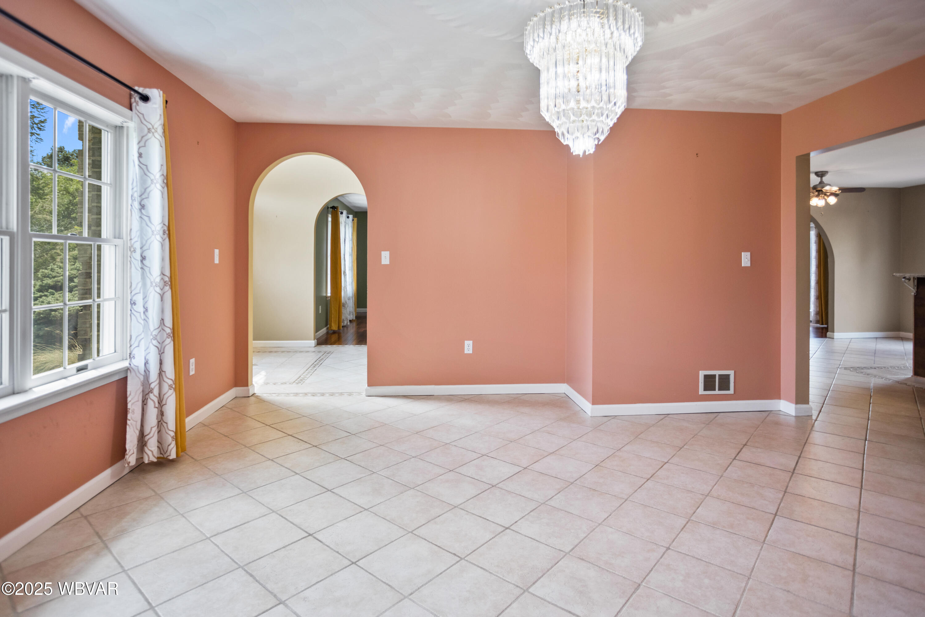 Williamsport, Pennsylvania 17701, United States, 4 Bedrooms Bedrooms, ,3 BathroomsBathrooms,Residential,Active,179104