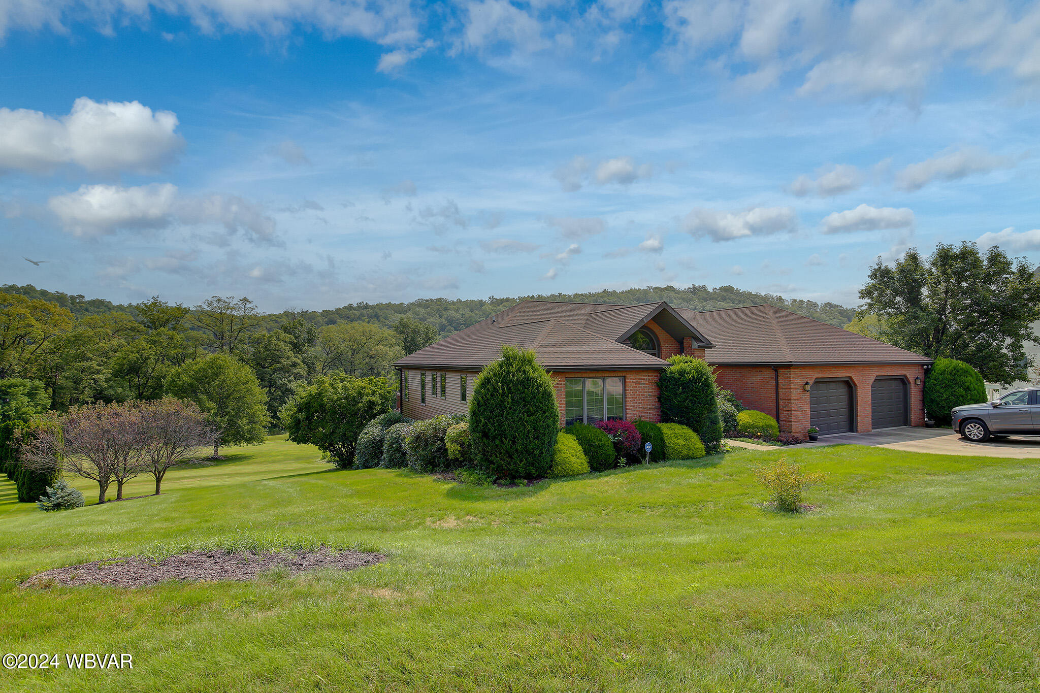 Lock Haven, Pennsylvania 17745, United States, 3 Bedrooms Bedrooms, ,4 BathroomsBathrooms,Residential,Active,200793