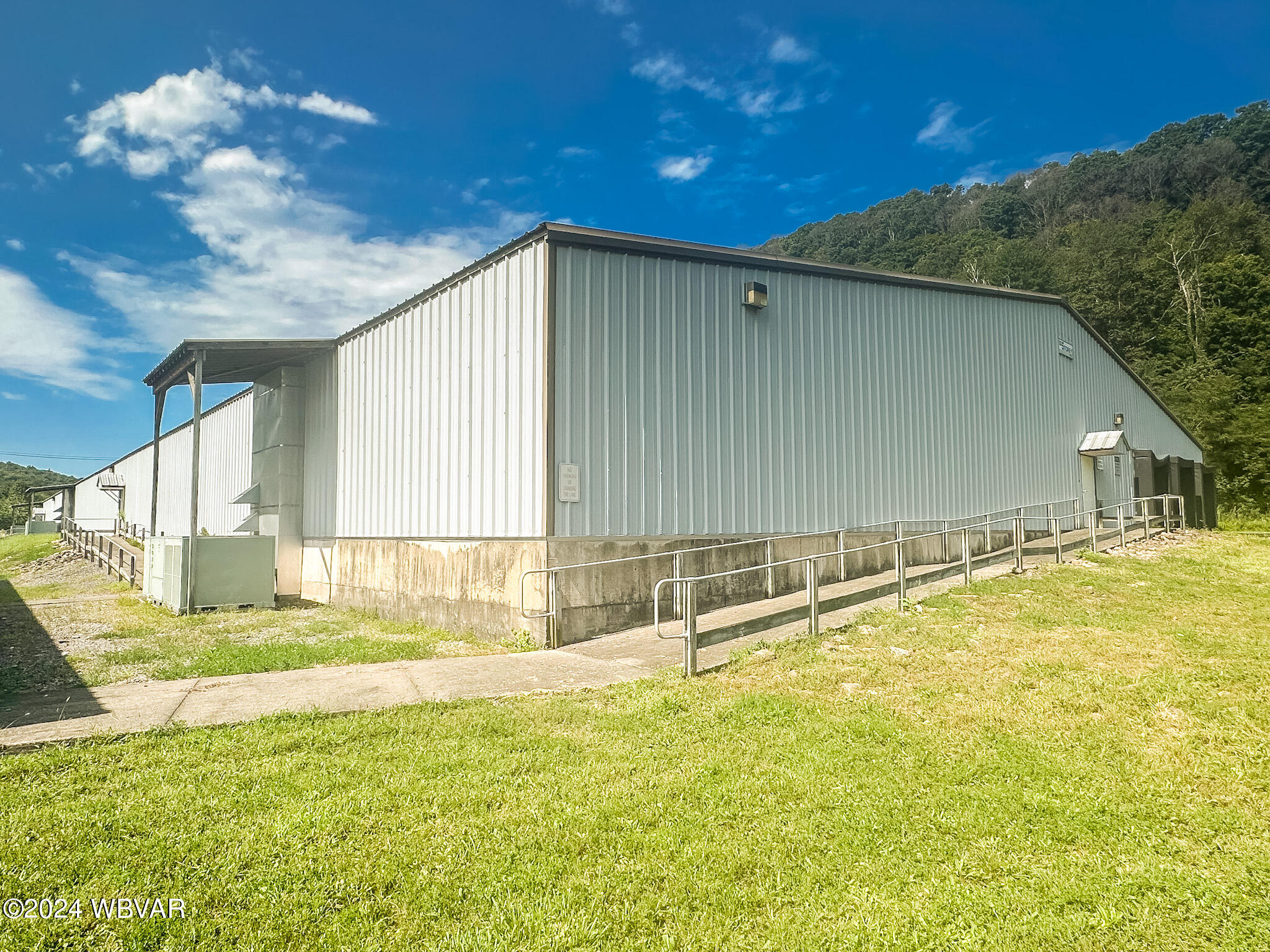 38 INDUSTRIAL PARK ROAD