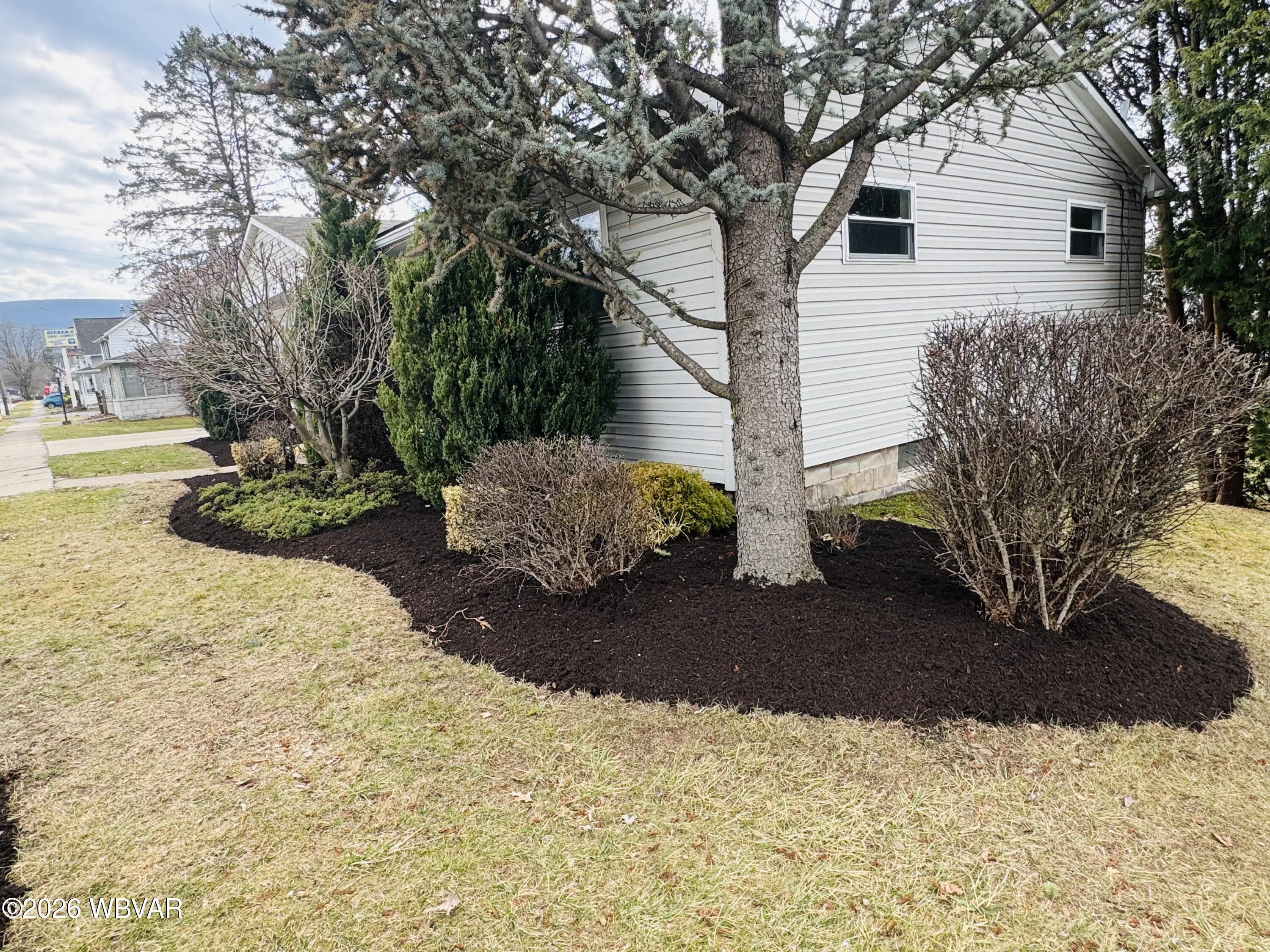 Properties 6 309 N LOYALSOCK AVENUE