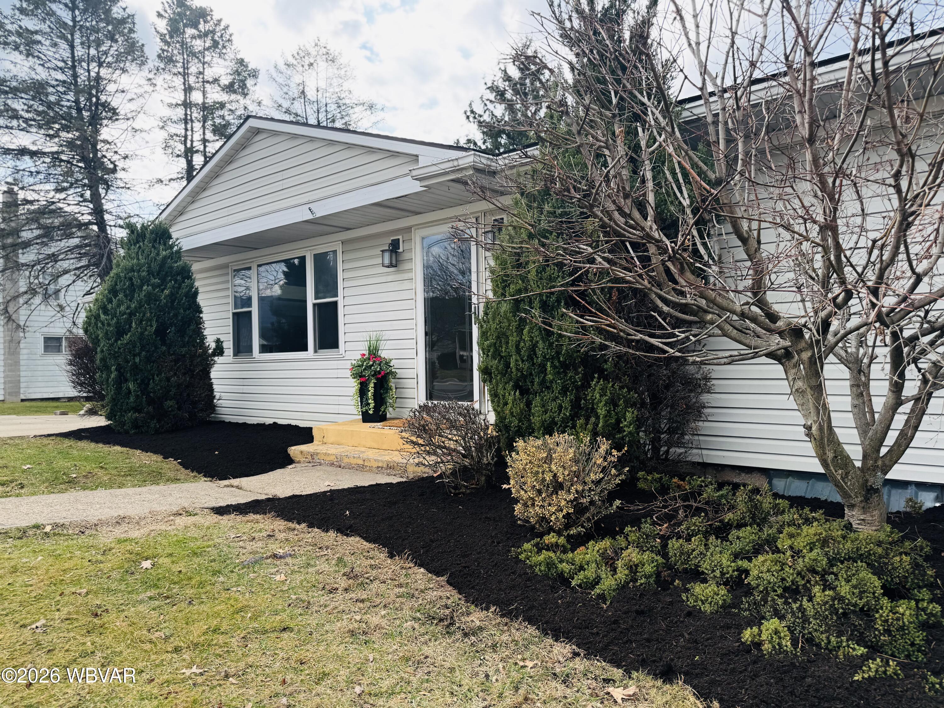 Properties 3 309 N LOYALSOCK AVENUE