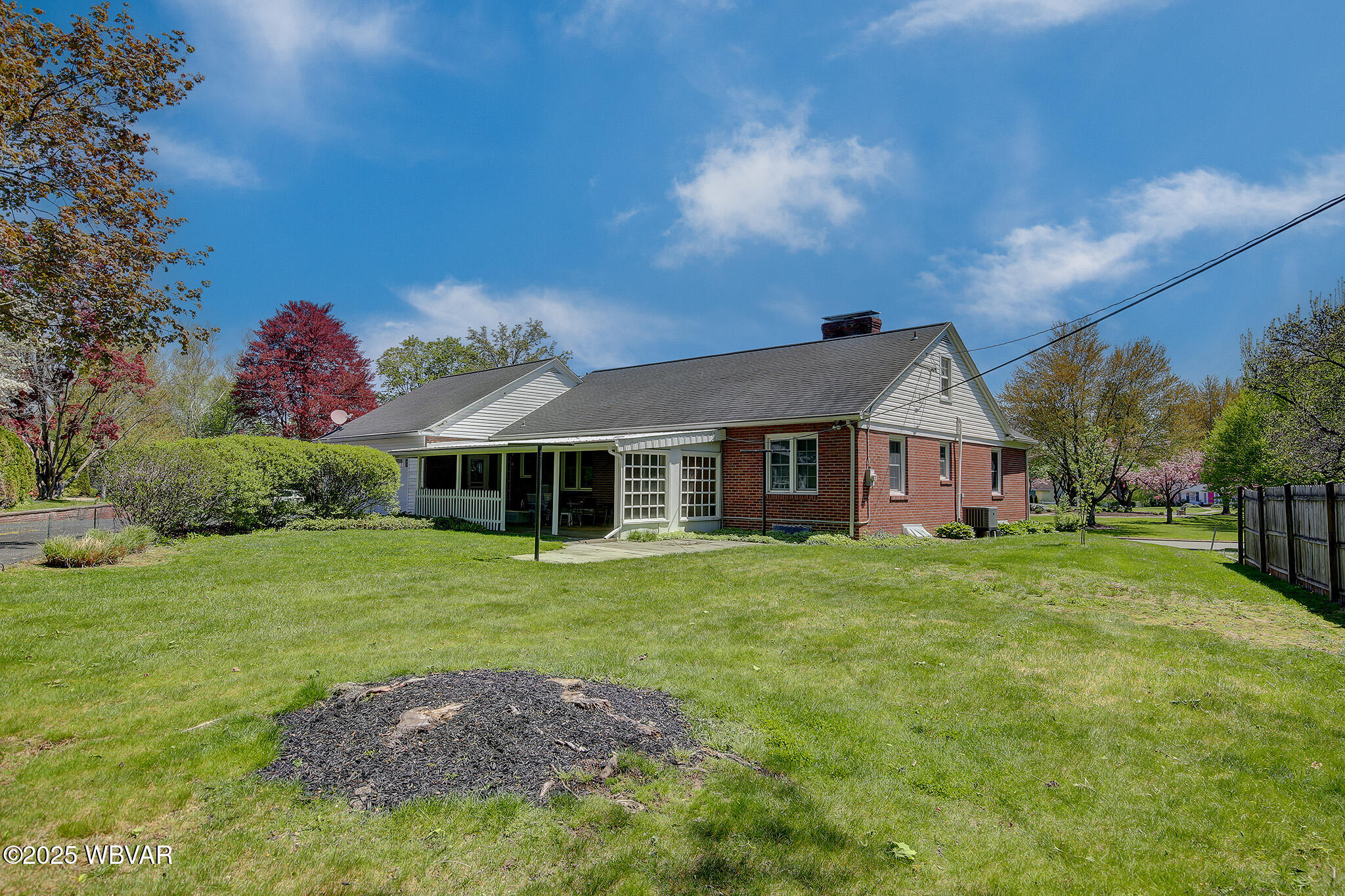 Williamsport, Pennsylvania 17701, United States, 3 Bedrooms Bedrooms, ,3 BathroomsBathrooms,Residential,Pending,119633