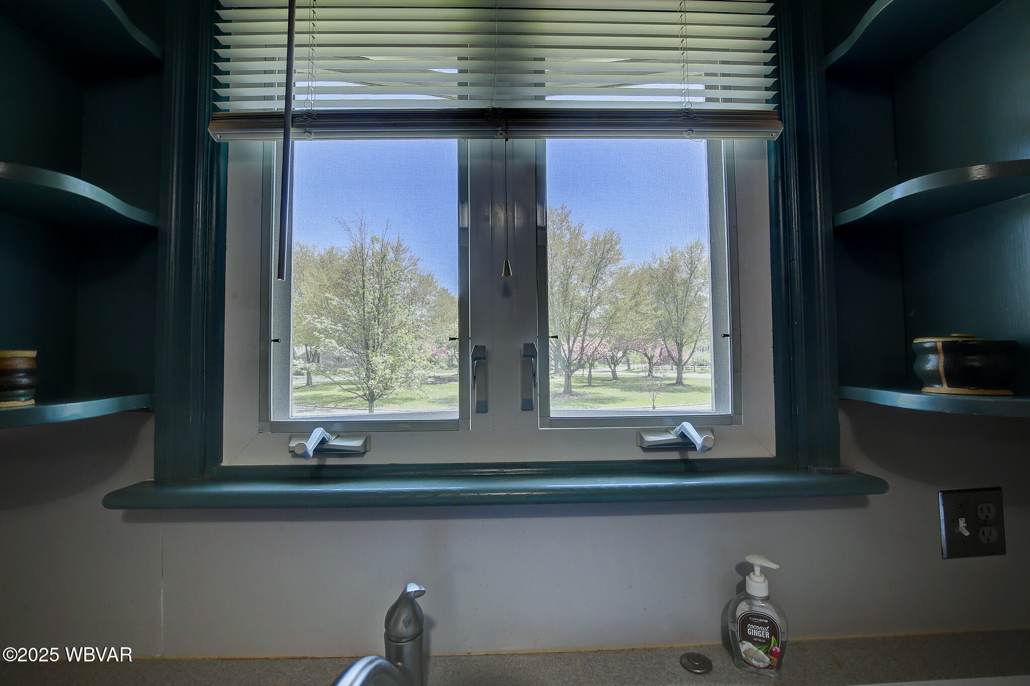 Williamsport, Pennsylvania 17701, United States, 3 Bedrooms Bedrooms, ,3 BathroomsBathrooms,Residential,Pending,119633