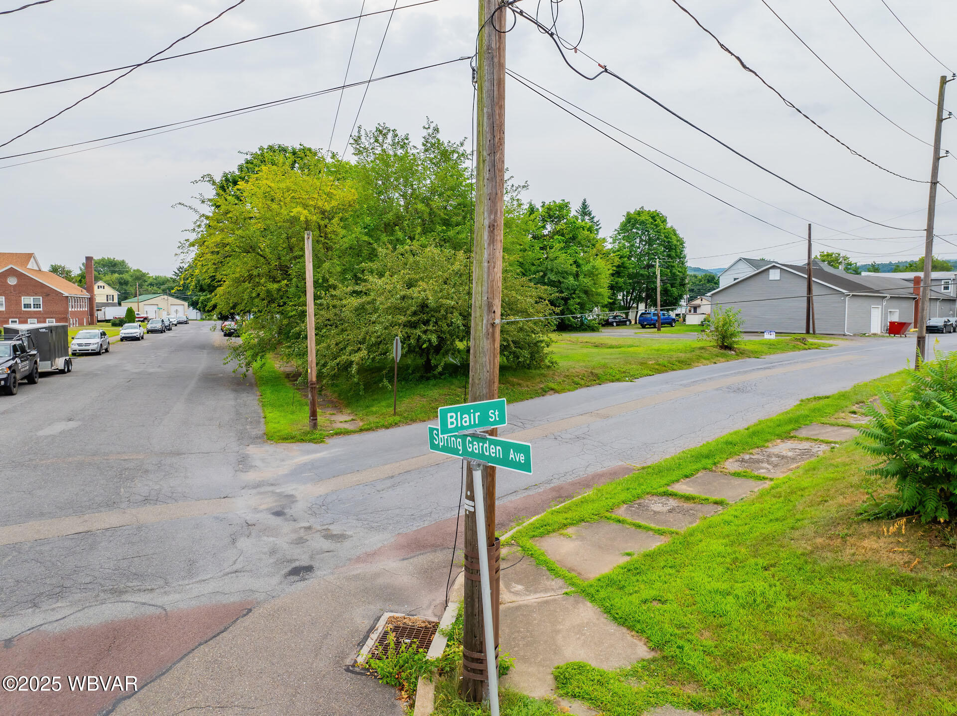 Properties 3 108 110 BLAIR STREET