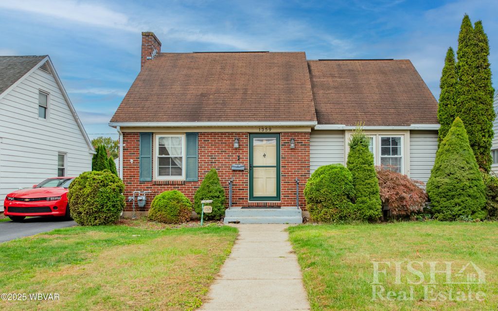 Photo of 1359 CLAYTON AVENUE, Williamsport, PA 17701 (MLS # WB-102636)