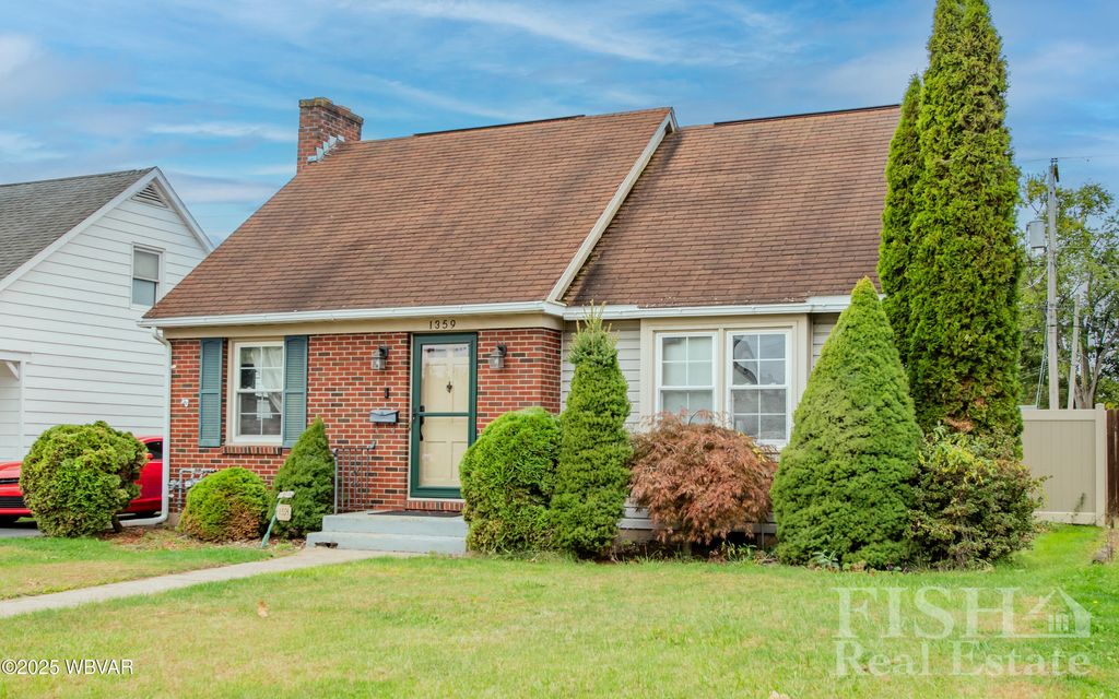 Photo of 1359 CLAYTON AVENUE, Williamsport, PA 17701 (MLS # WB-102636)