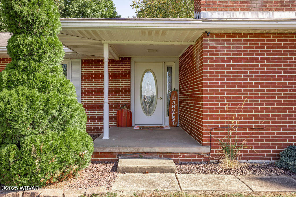 Hughesville, Pennsylvania 17737, United States, 3 Bedrooms Bedrooms, ,2 BathroomsBathrooms,Residential,Active,227053