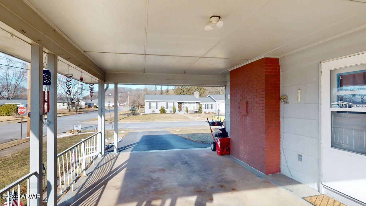 Properties 4 1102 WELDON STREET